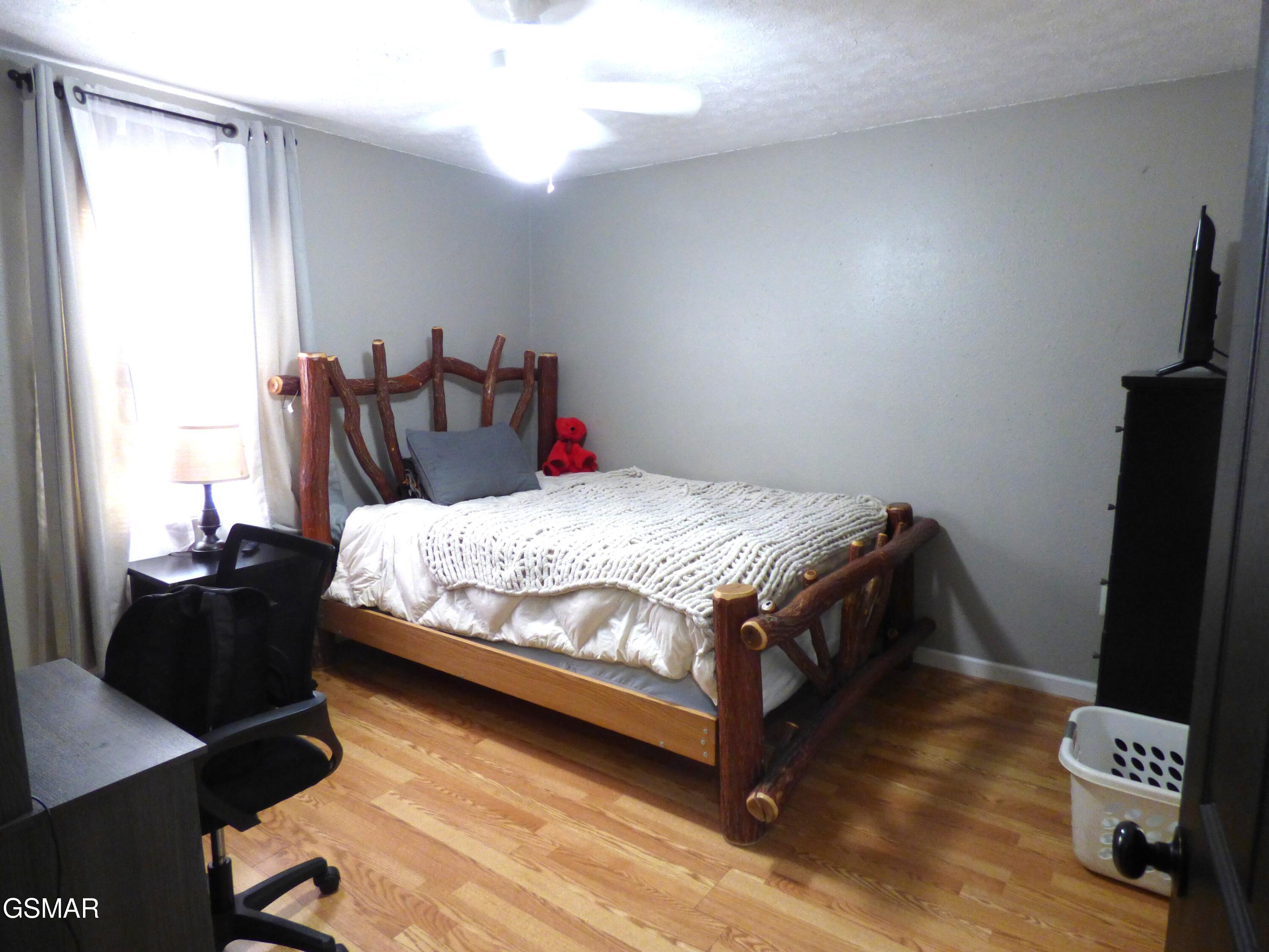 1369 Waterfront Drive Dandridge TN 37725