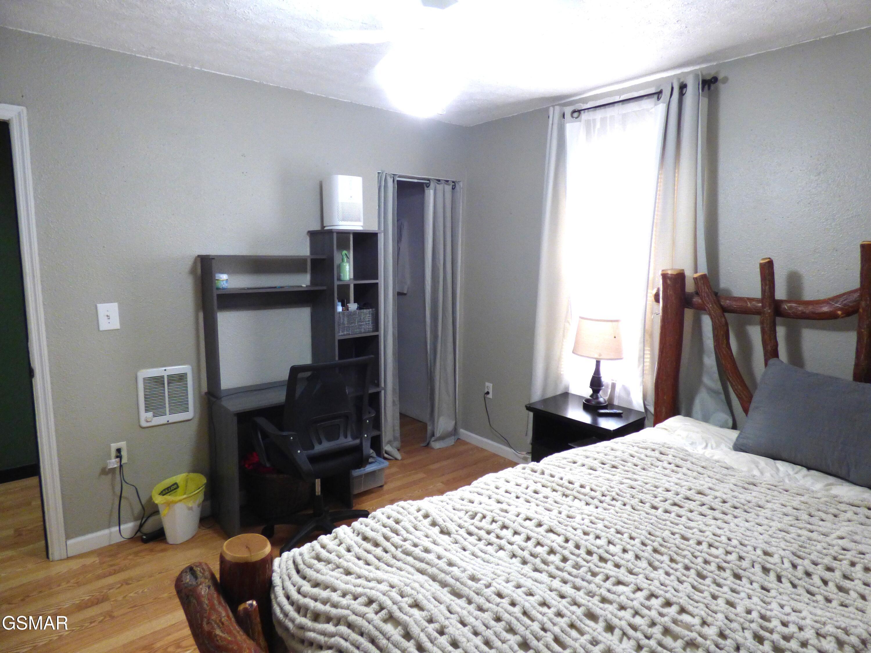 1369 Waterfront Drive Dandridge TN 37725