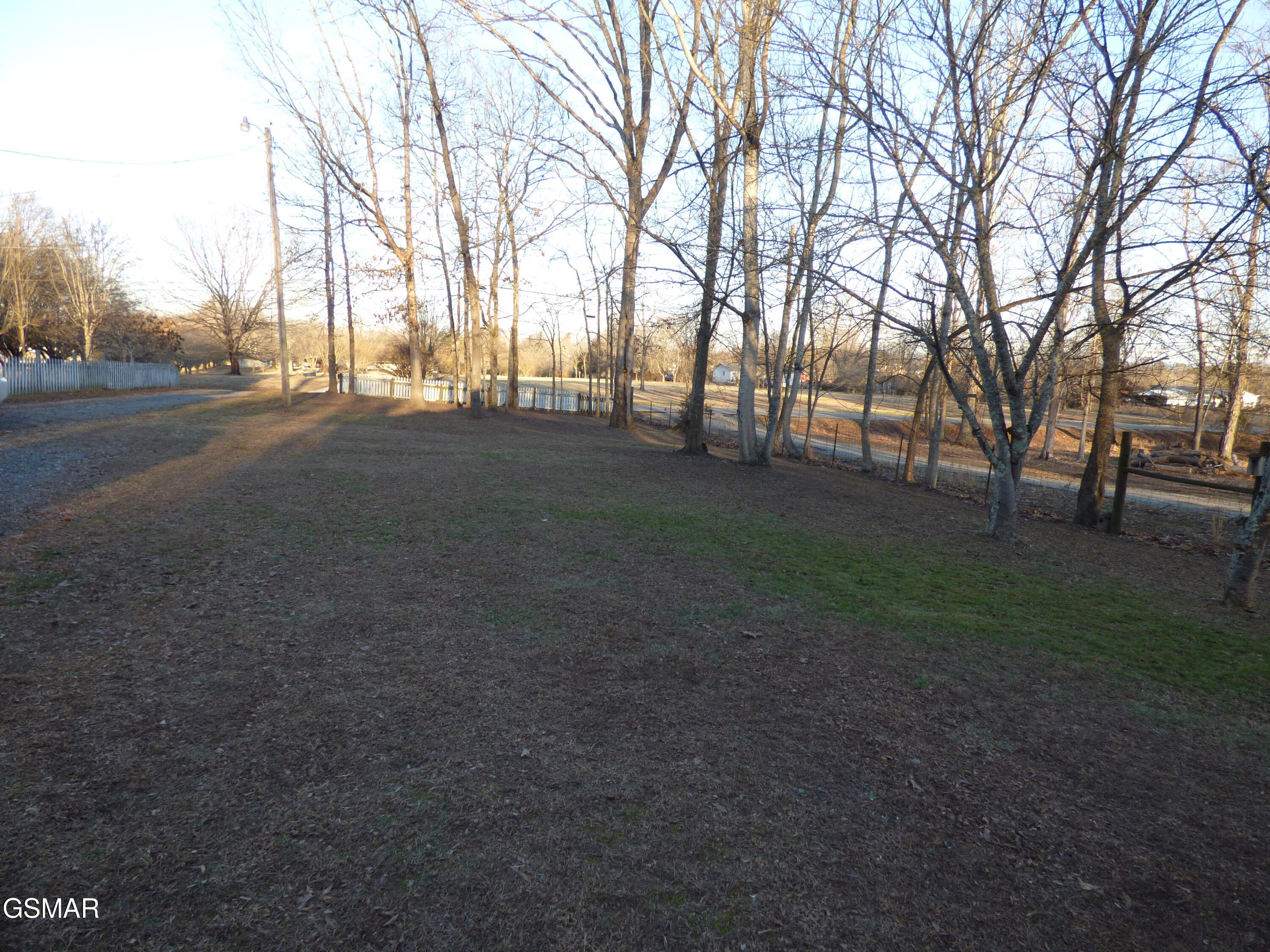 1369 Waterfront Drive Dandridge TN 37725