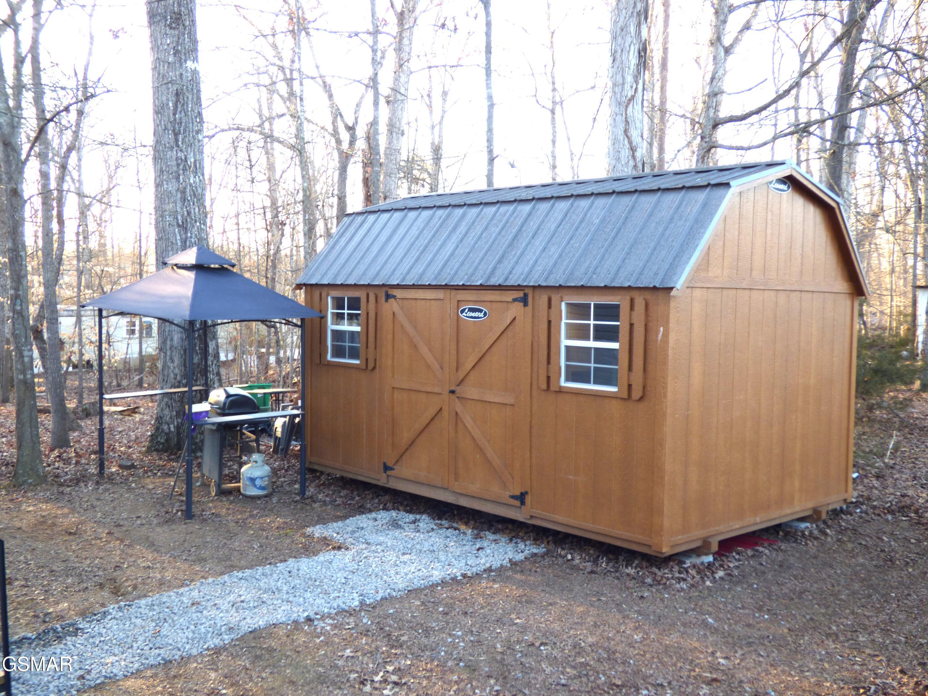 1369 Waterfront Drive Dandridge TN 37725