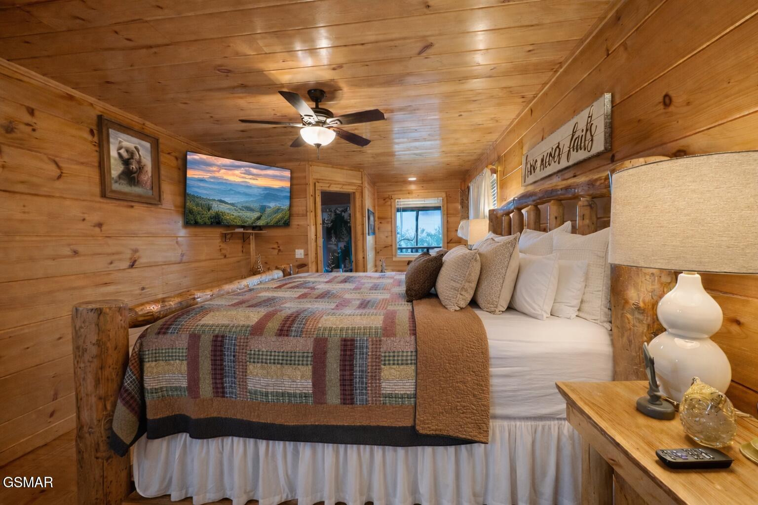 2251 Red Bud Road Sevierville TN 37876