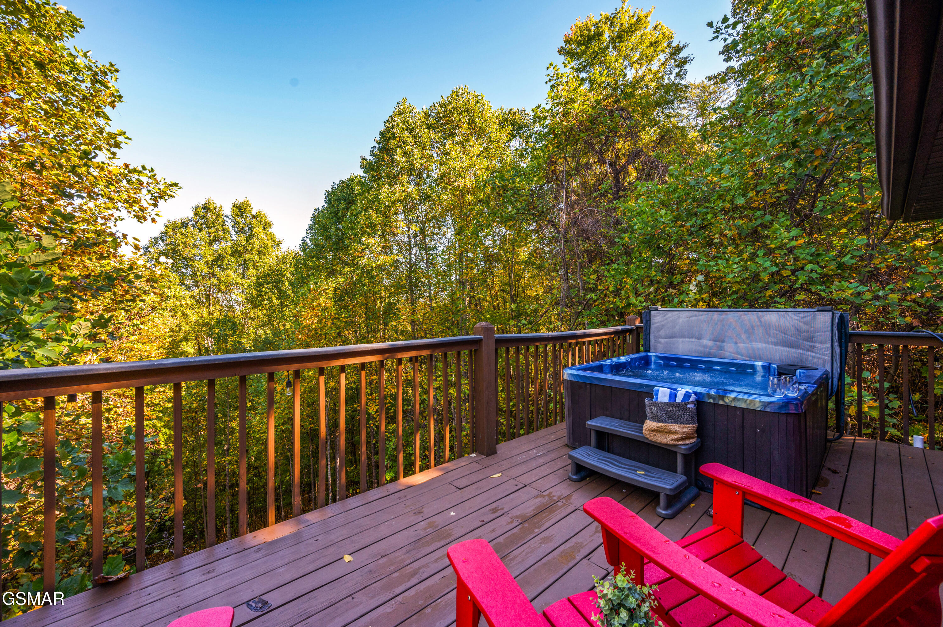2461 Shady Creek Way Sevierville TN 37862