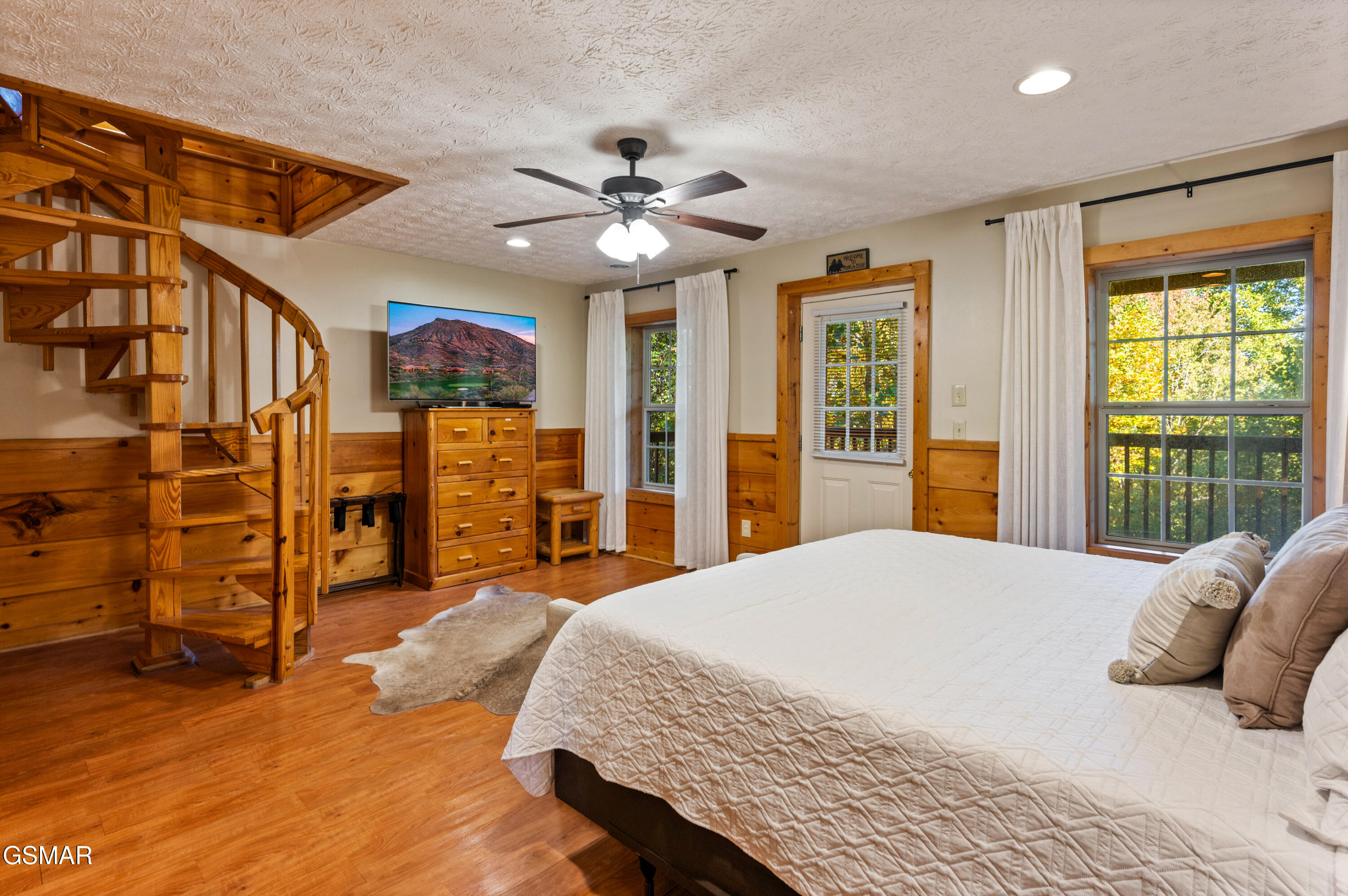 2461 Shady Creek Way Sevierville TN 37862