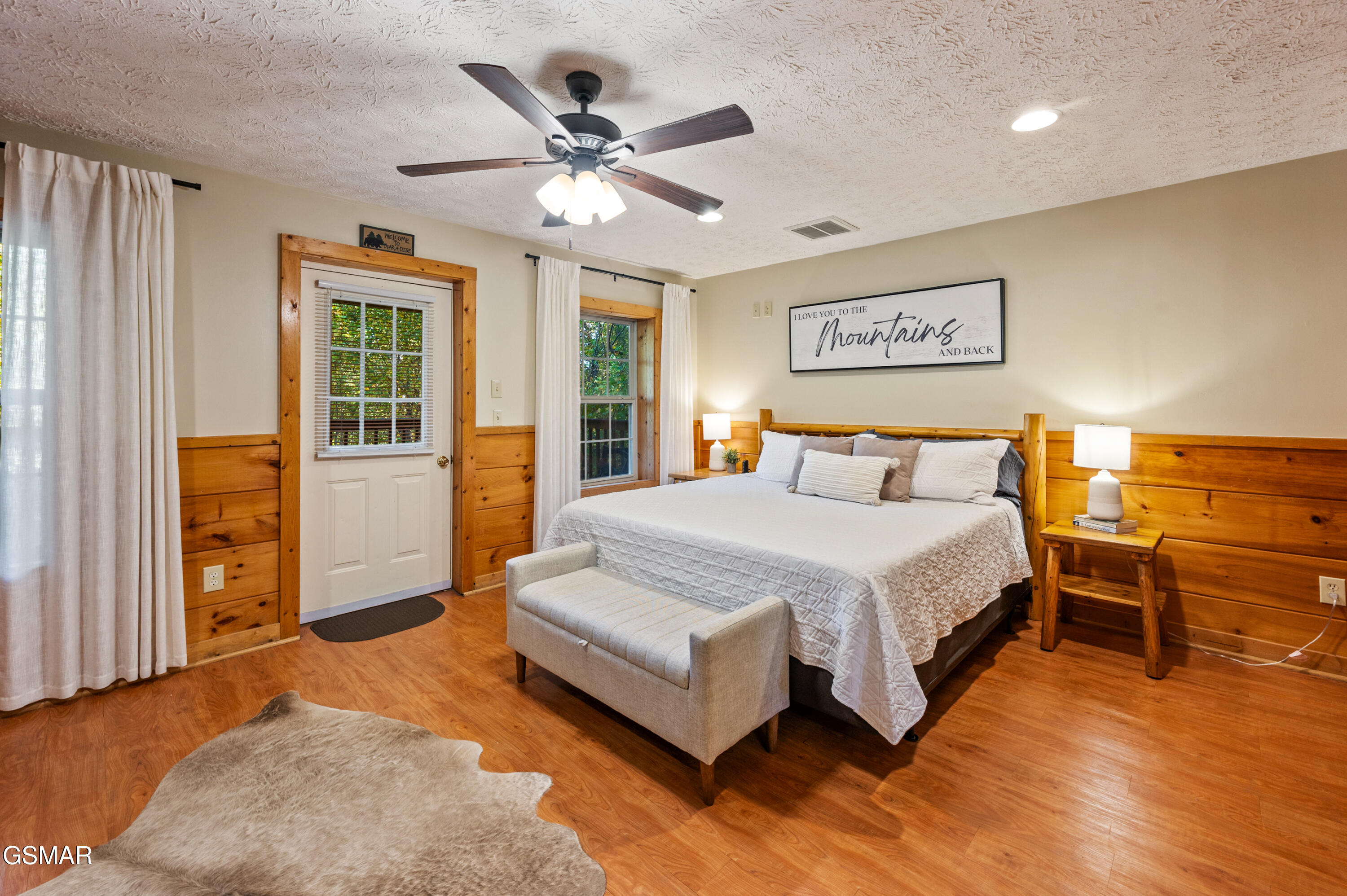 2461 Shady Creek Way Sevierville TN 37862