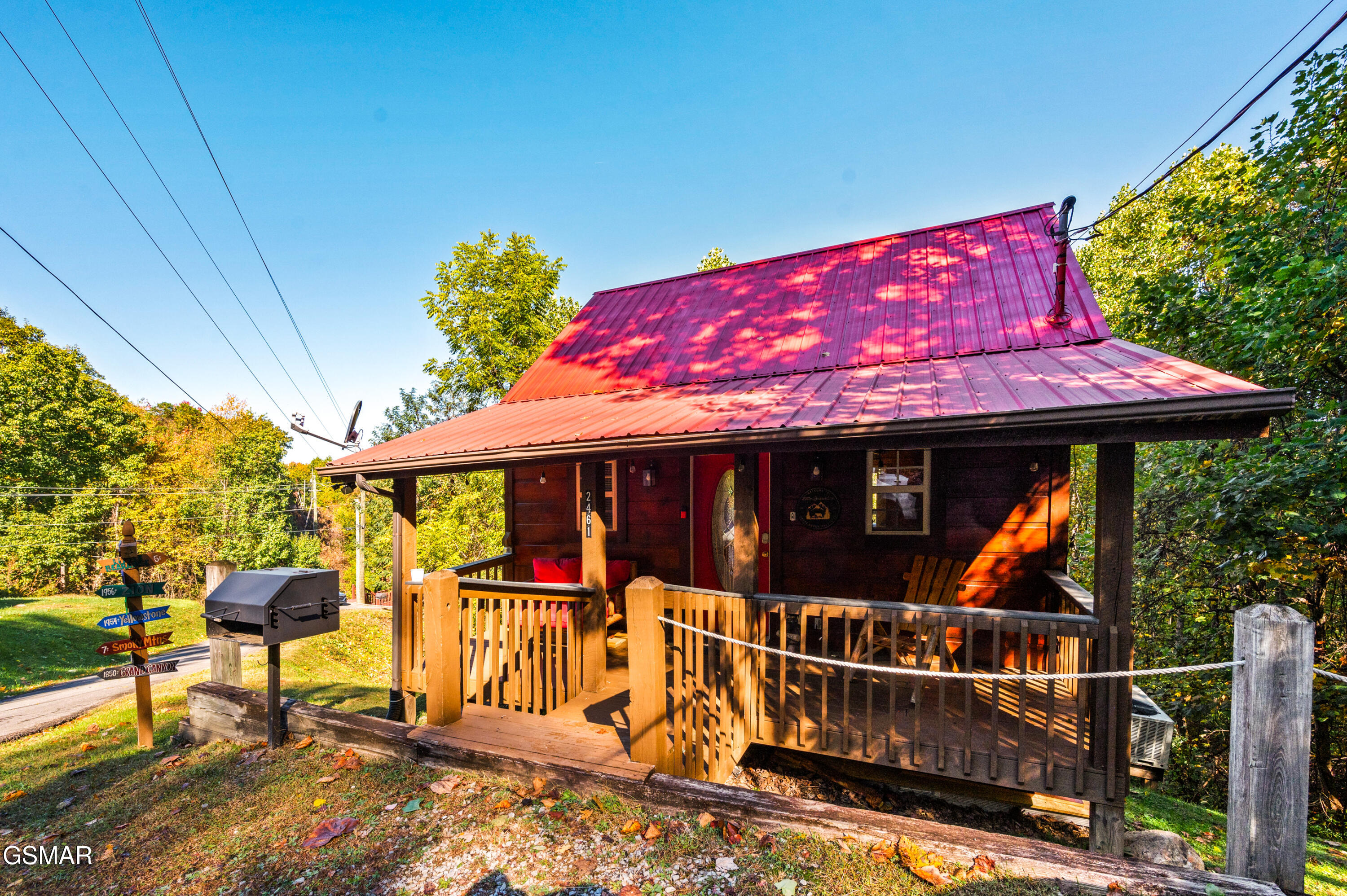 2461 Shady Creek Way Sevierville TN 37862