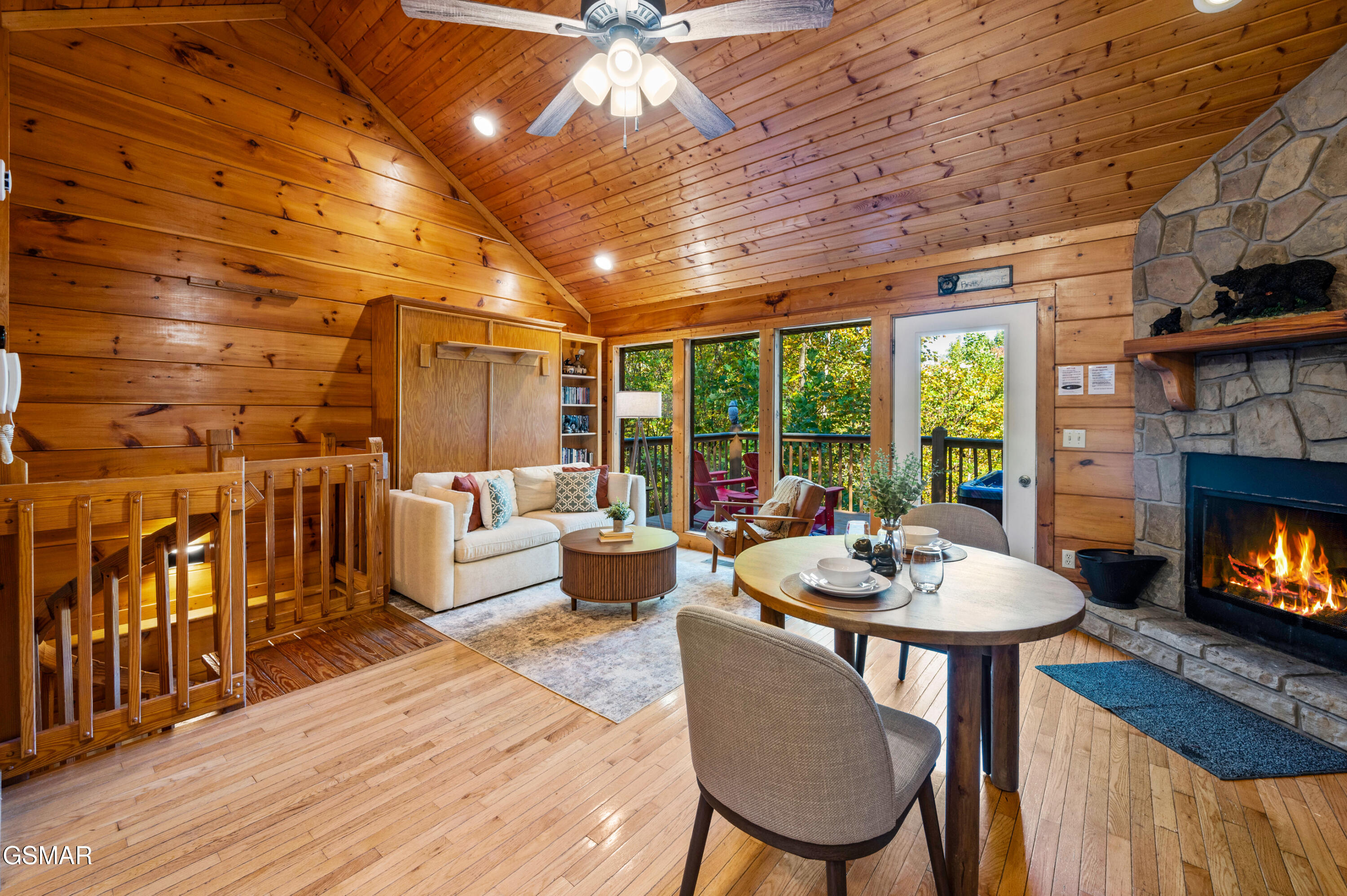 2461 Shady Creek Way Sevierville TN 37862