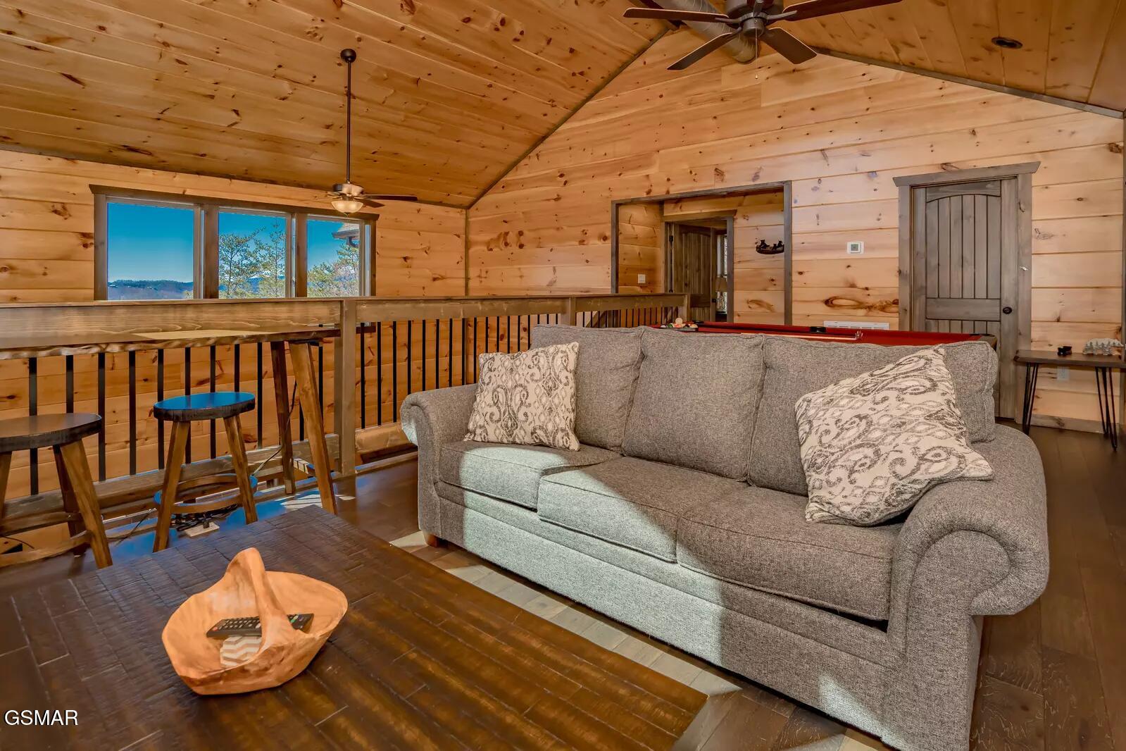 763 Ski View Lane Sevierville TN 37876