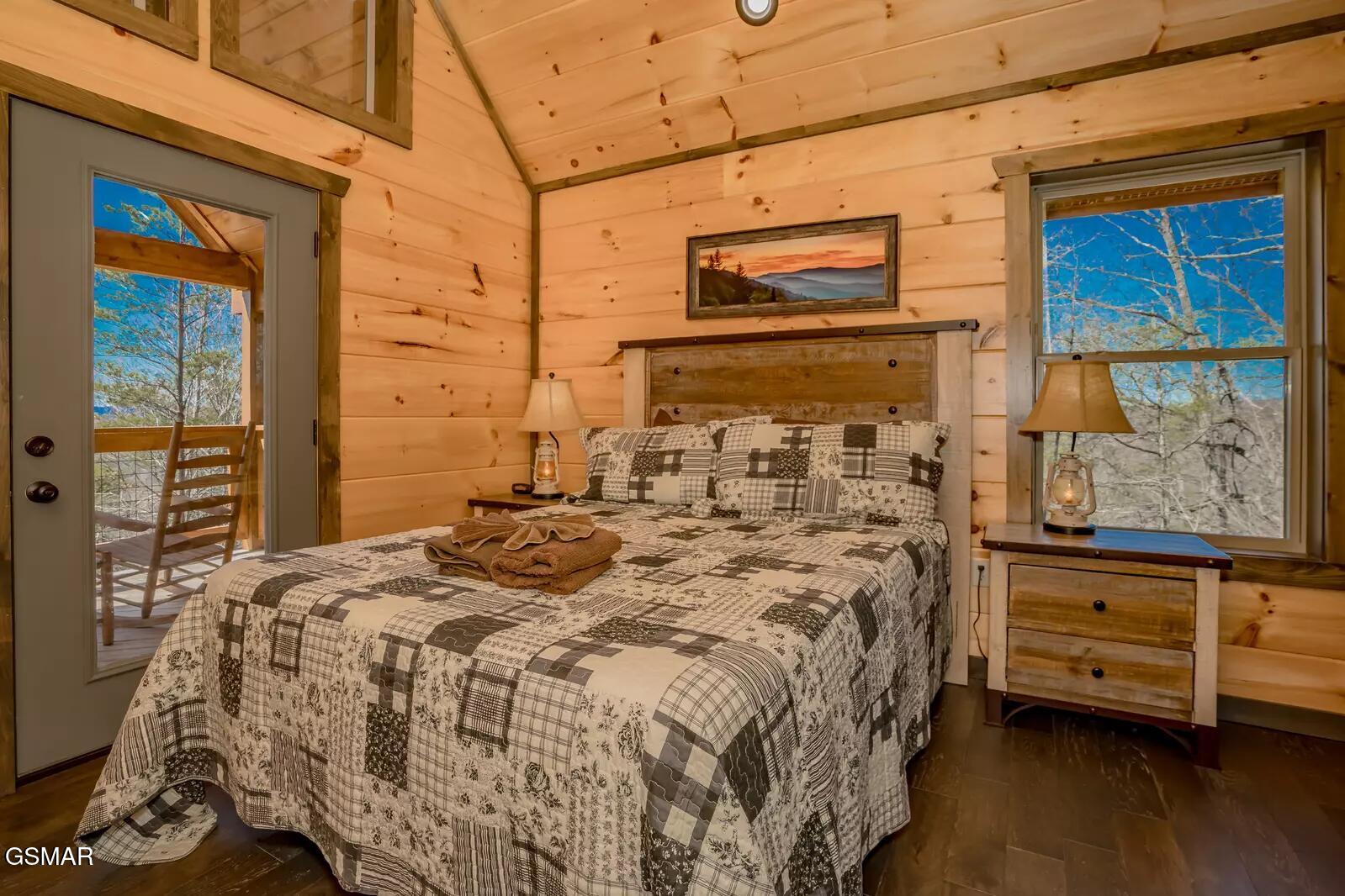 763 Ski View Lane Sevierville TN 37876