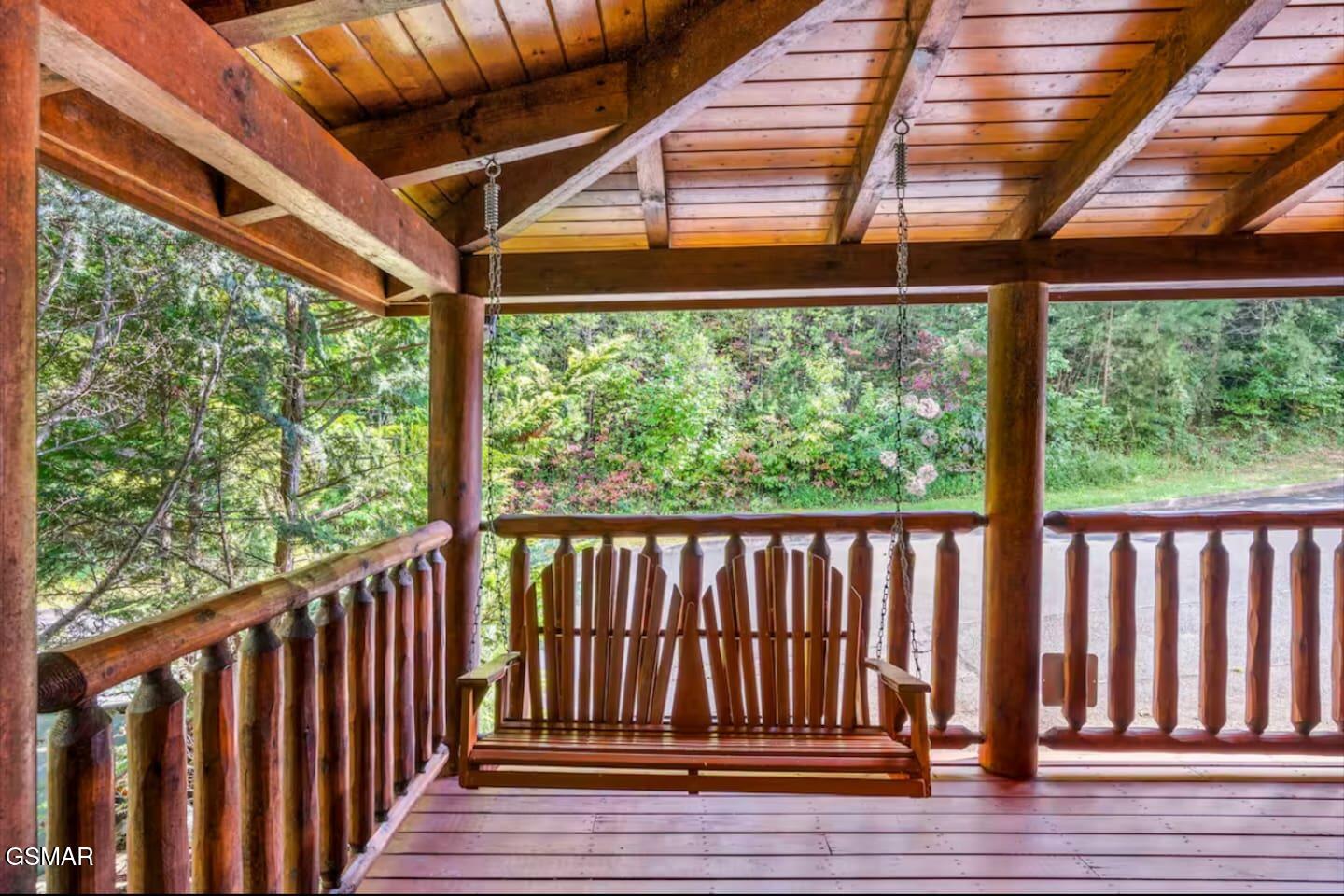 1316 Timberwolf Way Sevierville TN 37876