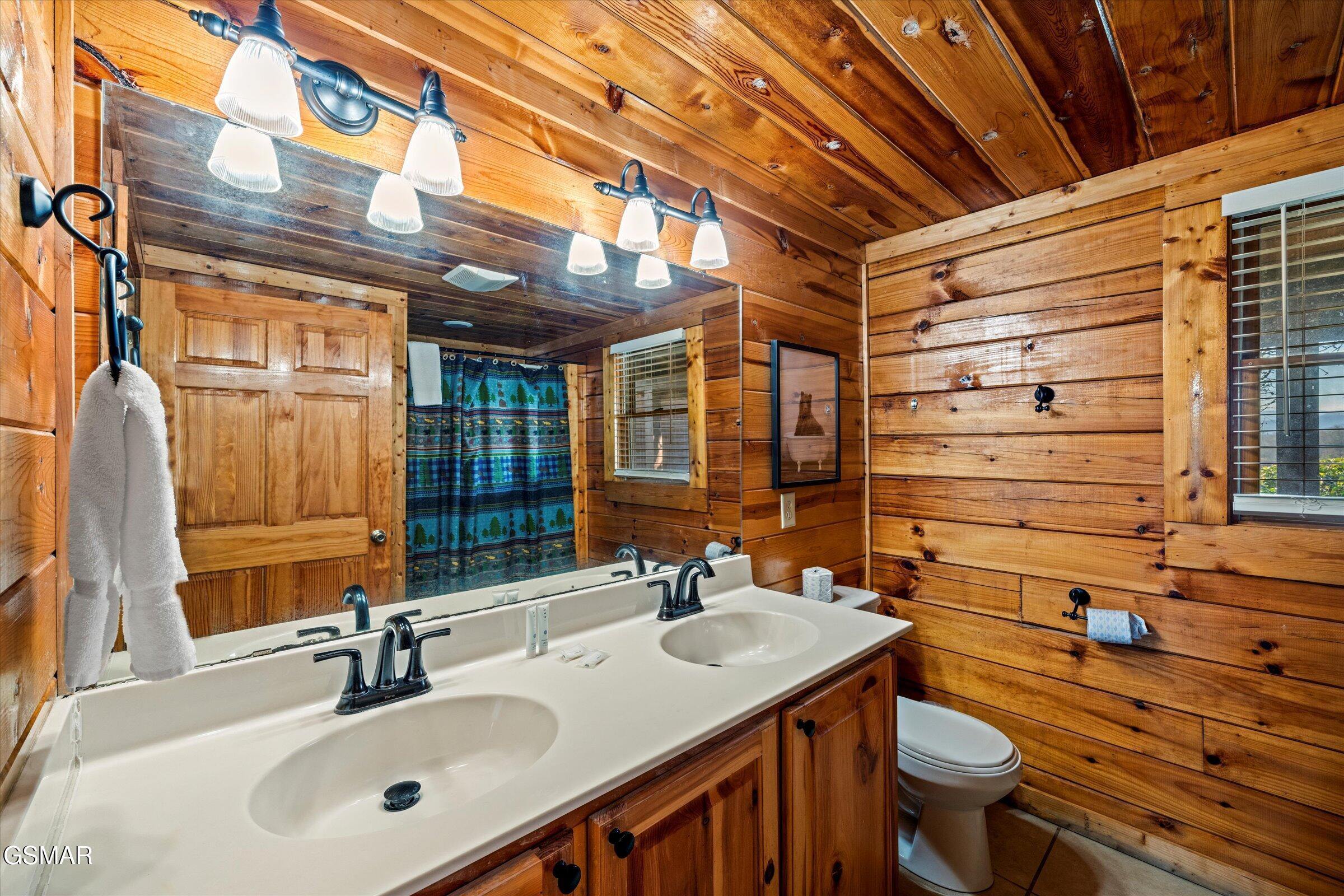 1559 Rainbow Ridge Road Sevierville TN 37862
