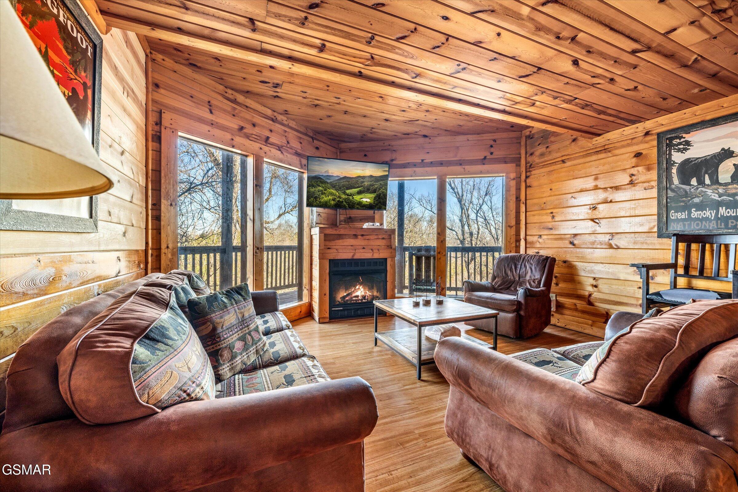 1559 Rainbow Ridge Road Sevierville TN 37862