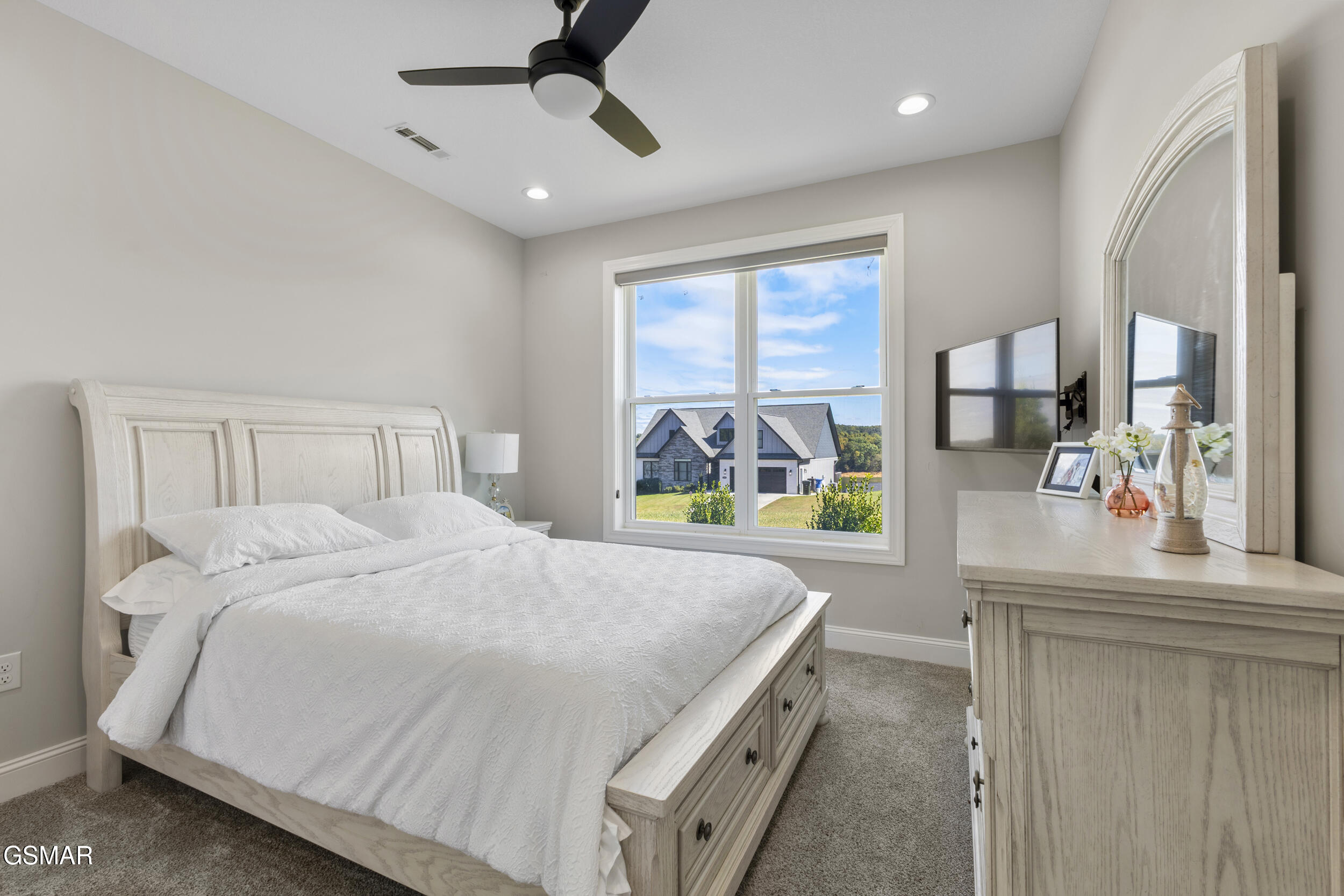 2579 Shoreline Vista Morristown TN 37814