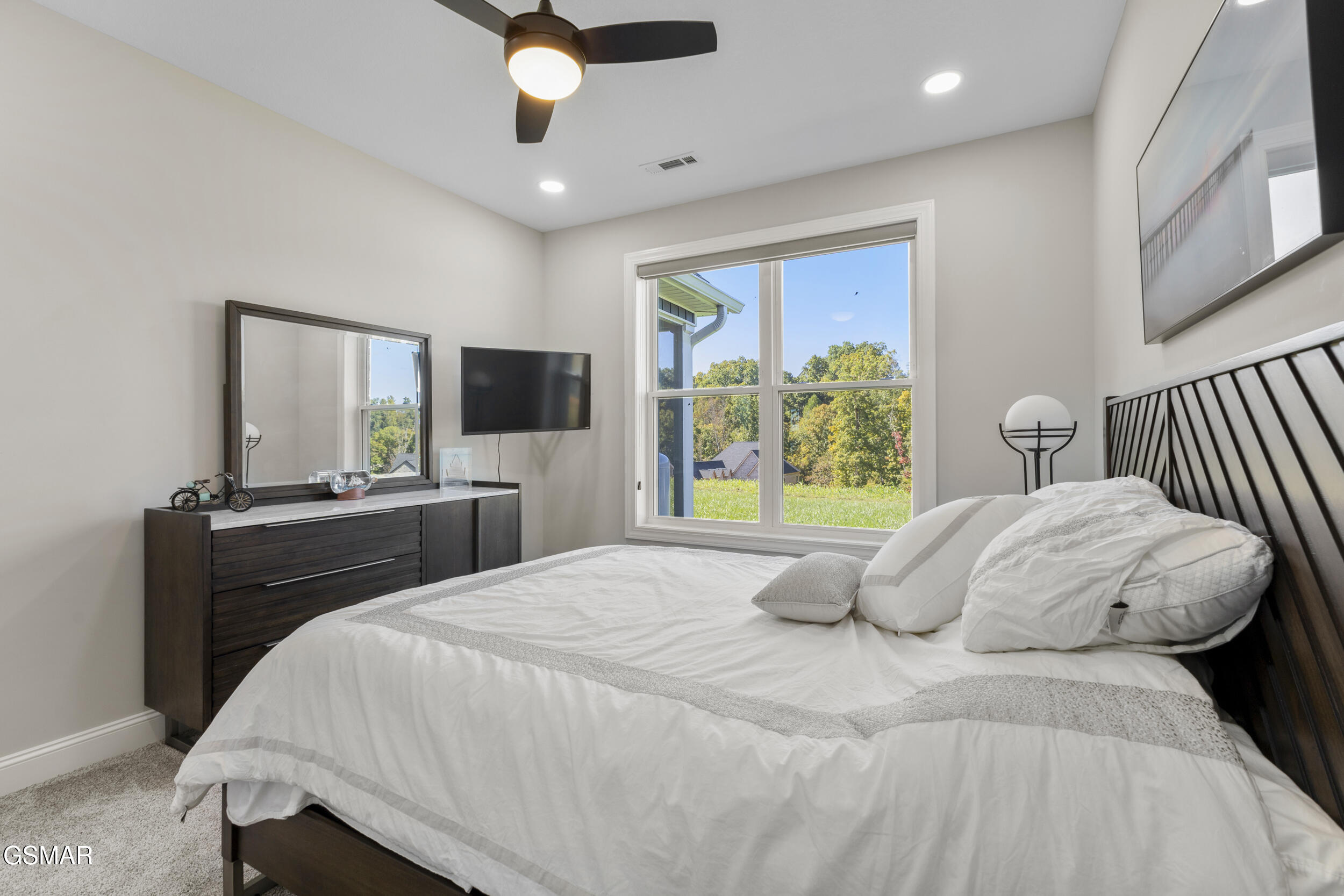 2579 Shoreline Vista Morristown TN 37814