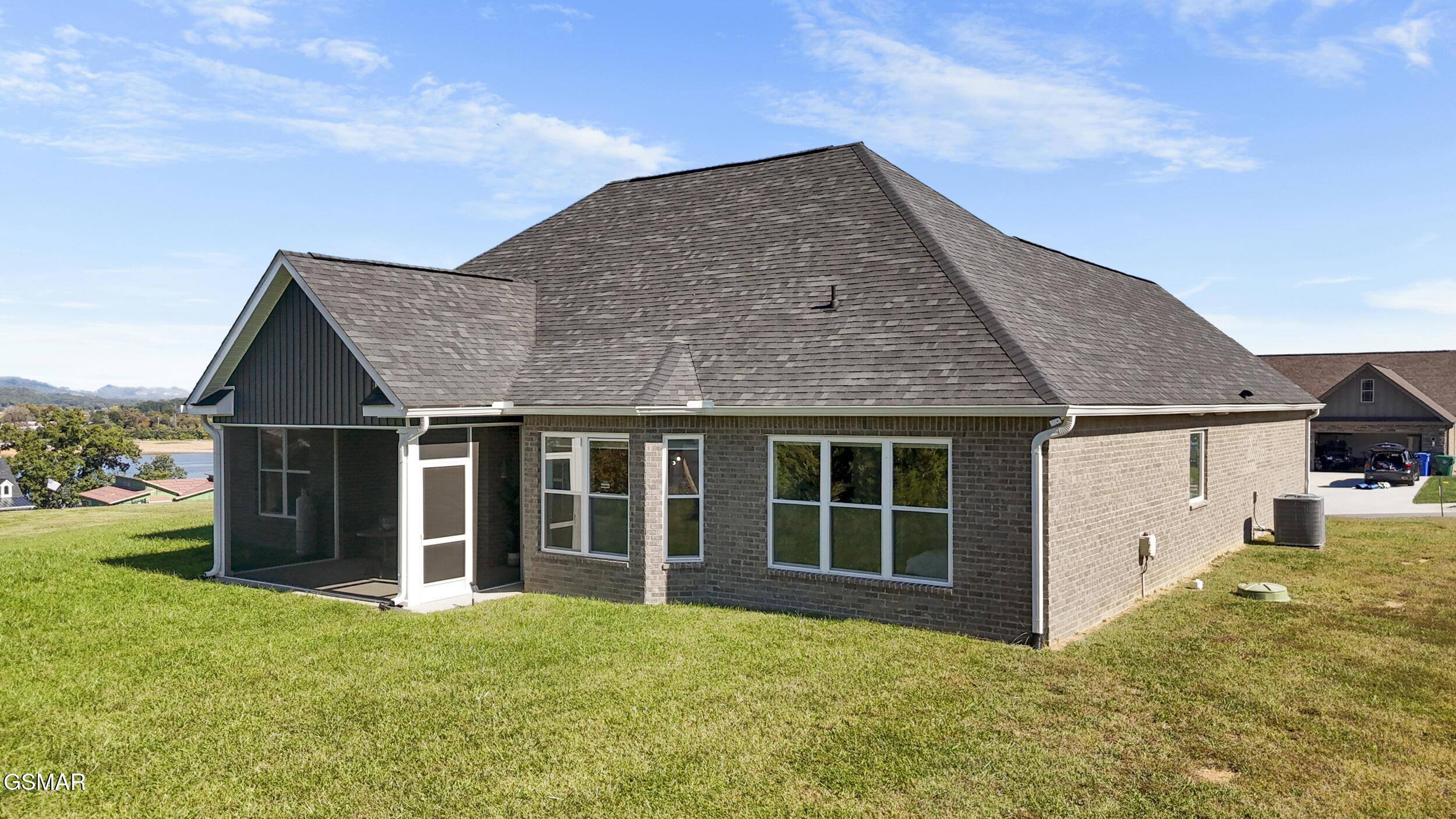 2579 Shoreline Vista Morristown TN 37814