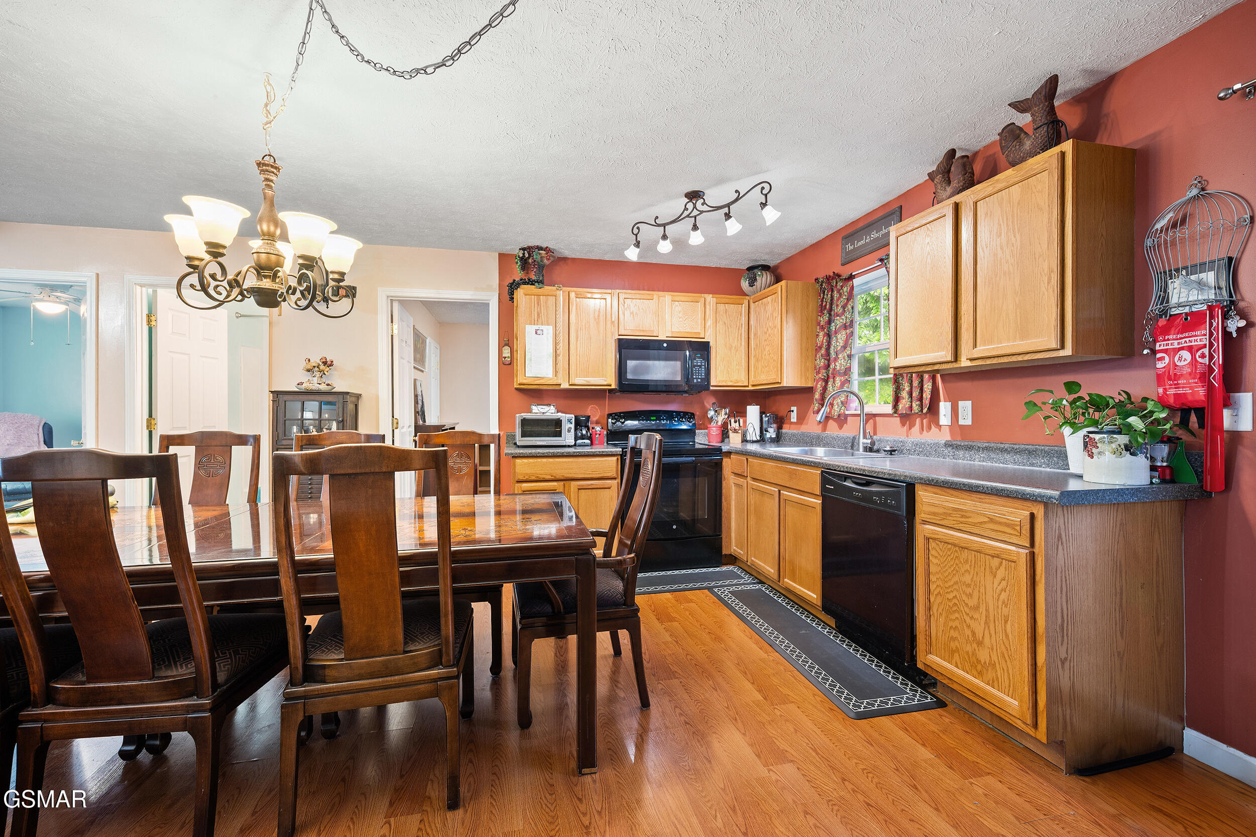 1864 Allensville Ridge Sevierville TN 37876