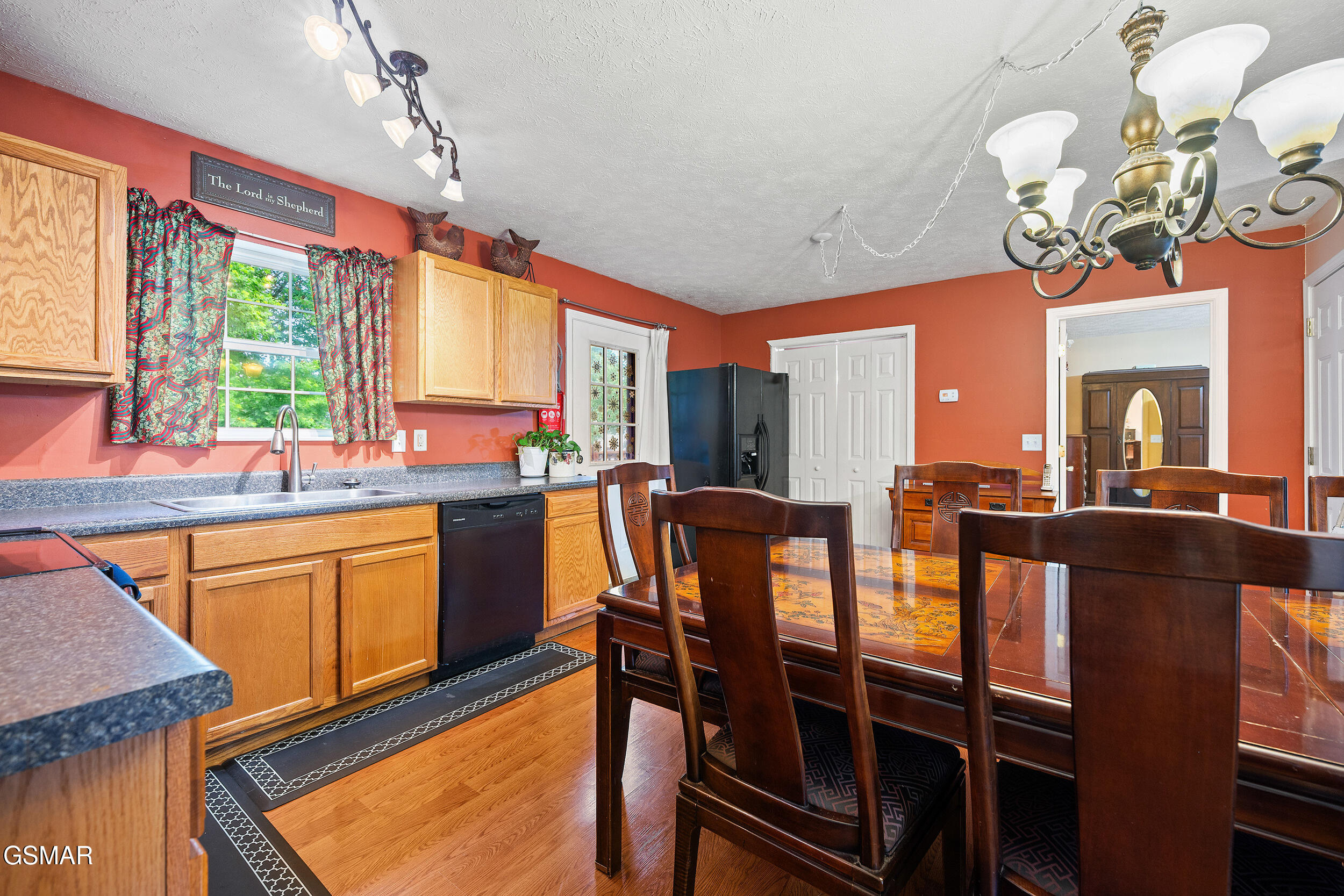 1864 Allensville Ridge Sevierville TN 37876