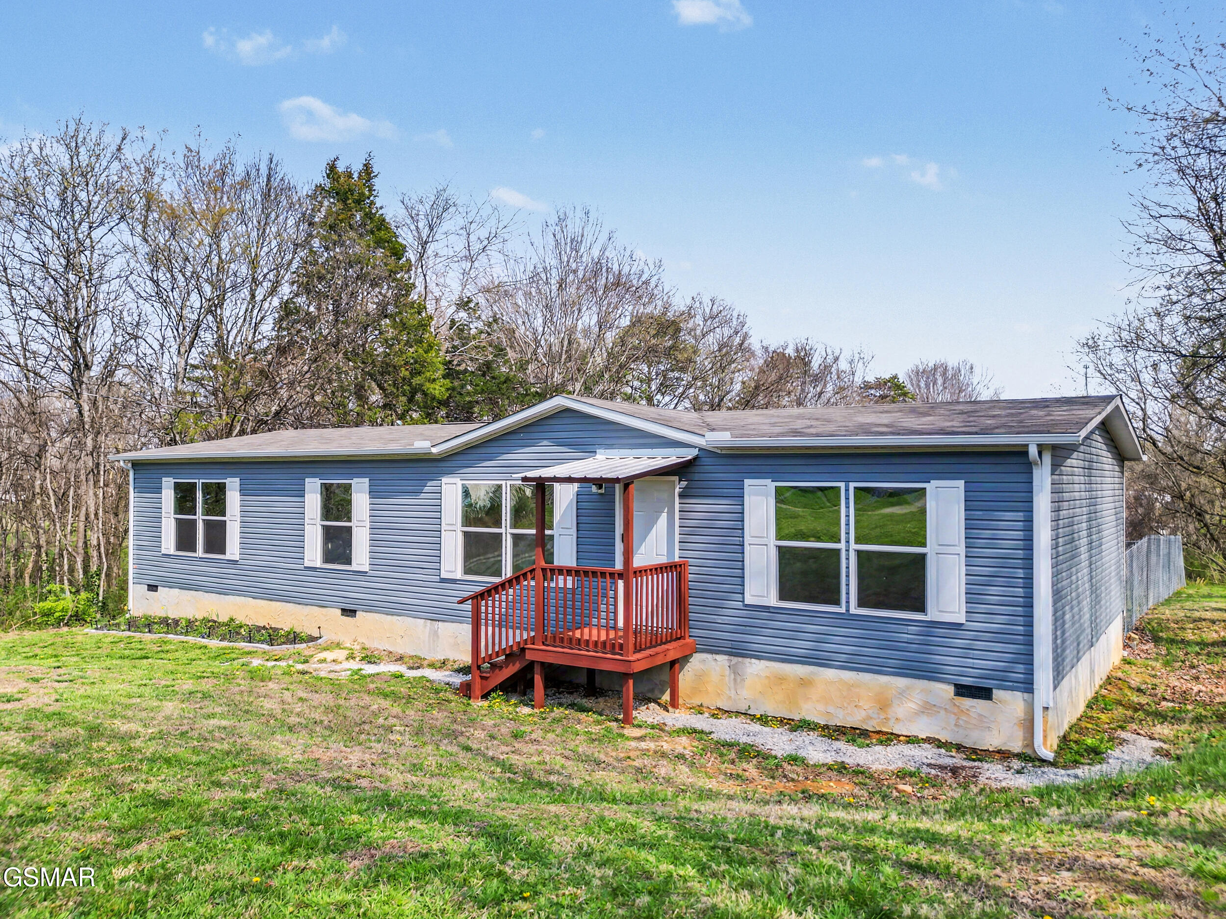 1316 Blue Spruce Way Newport TN 37821