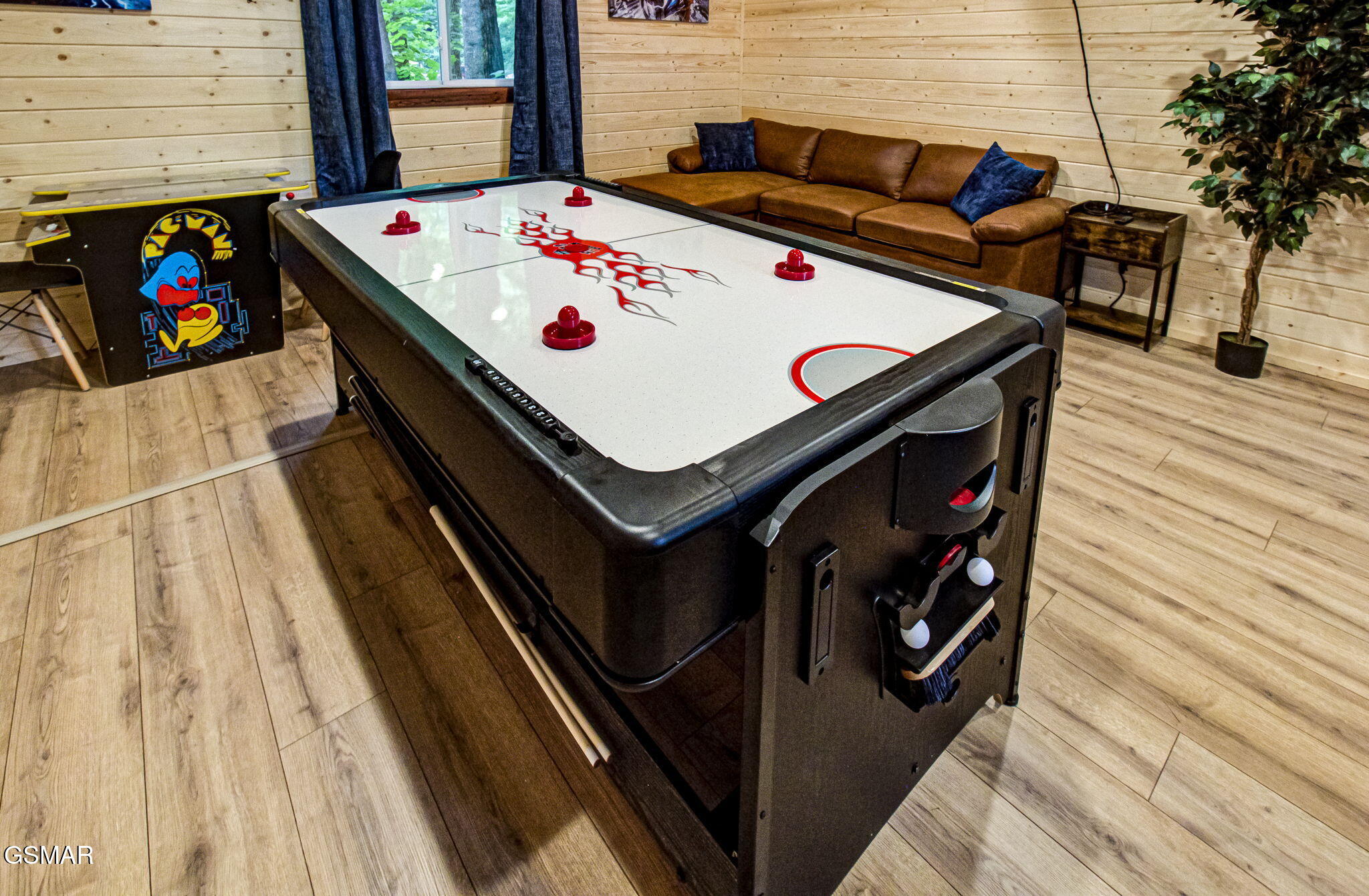 1125 Tanrac Trail Gatlinburg TN 37738