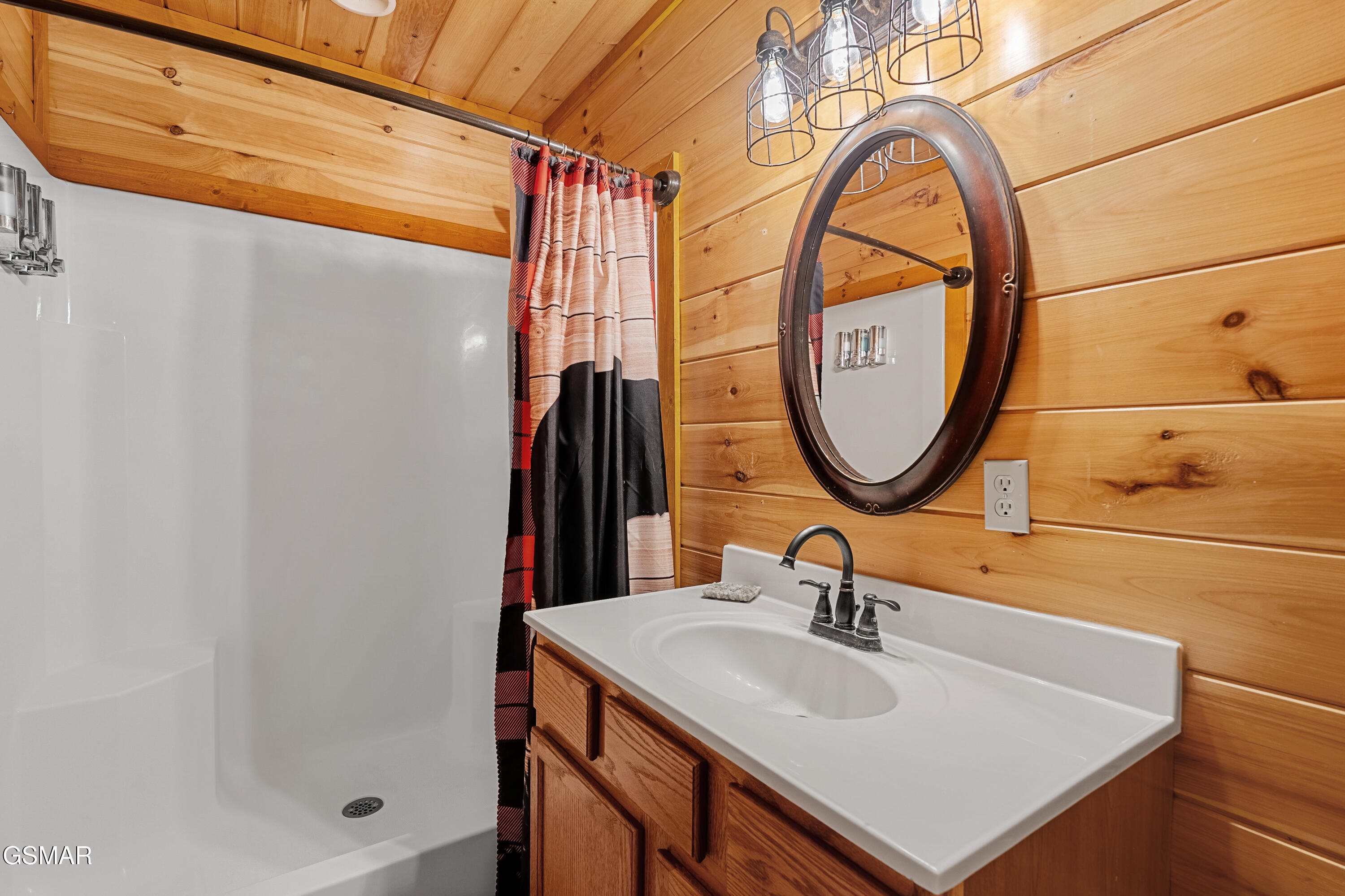 2079 Kerr Road Sevierville TN 37876