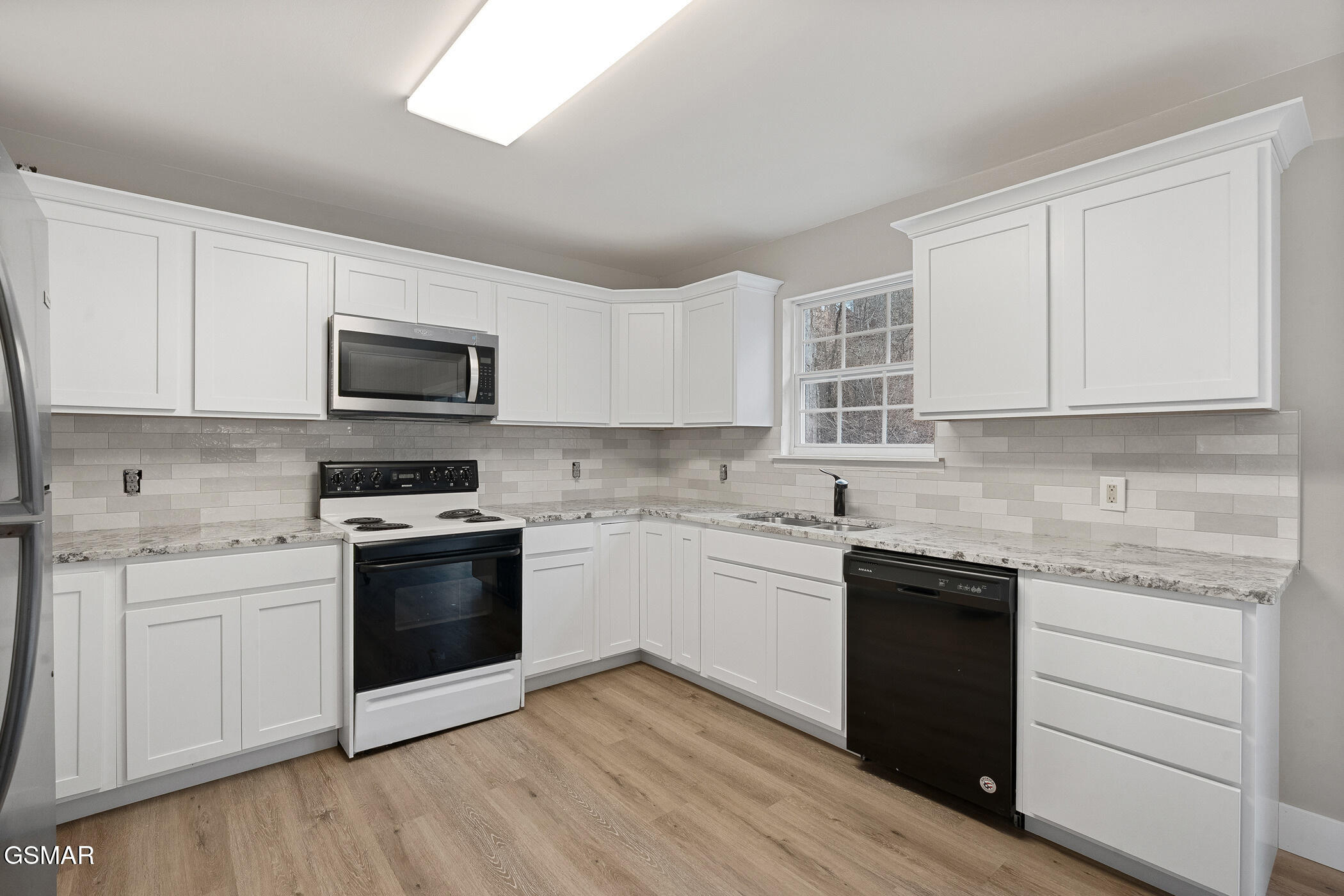 1853 Bluff Mountain Road Sevierville TN 37876