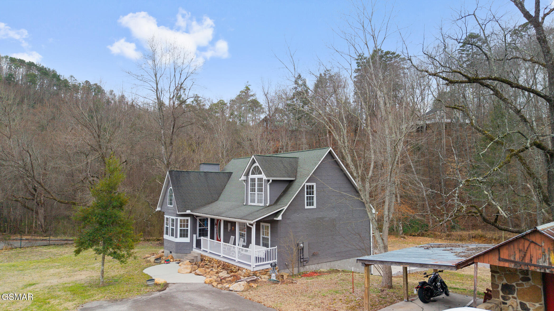 1853 Bluff Mountain Road Sevierville TN 37876