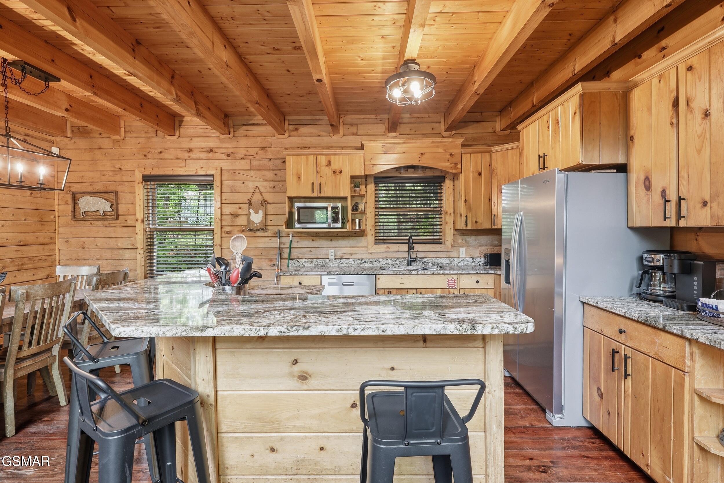 2920 Raven Fork Circle Sevierville TN 37876