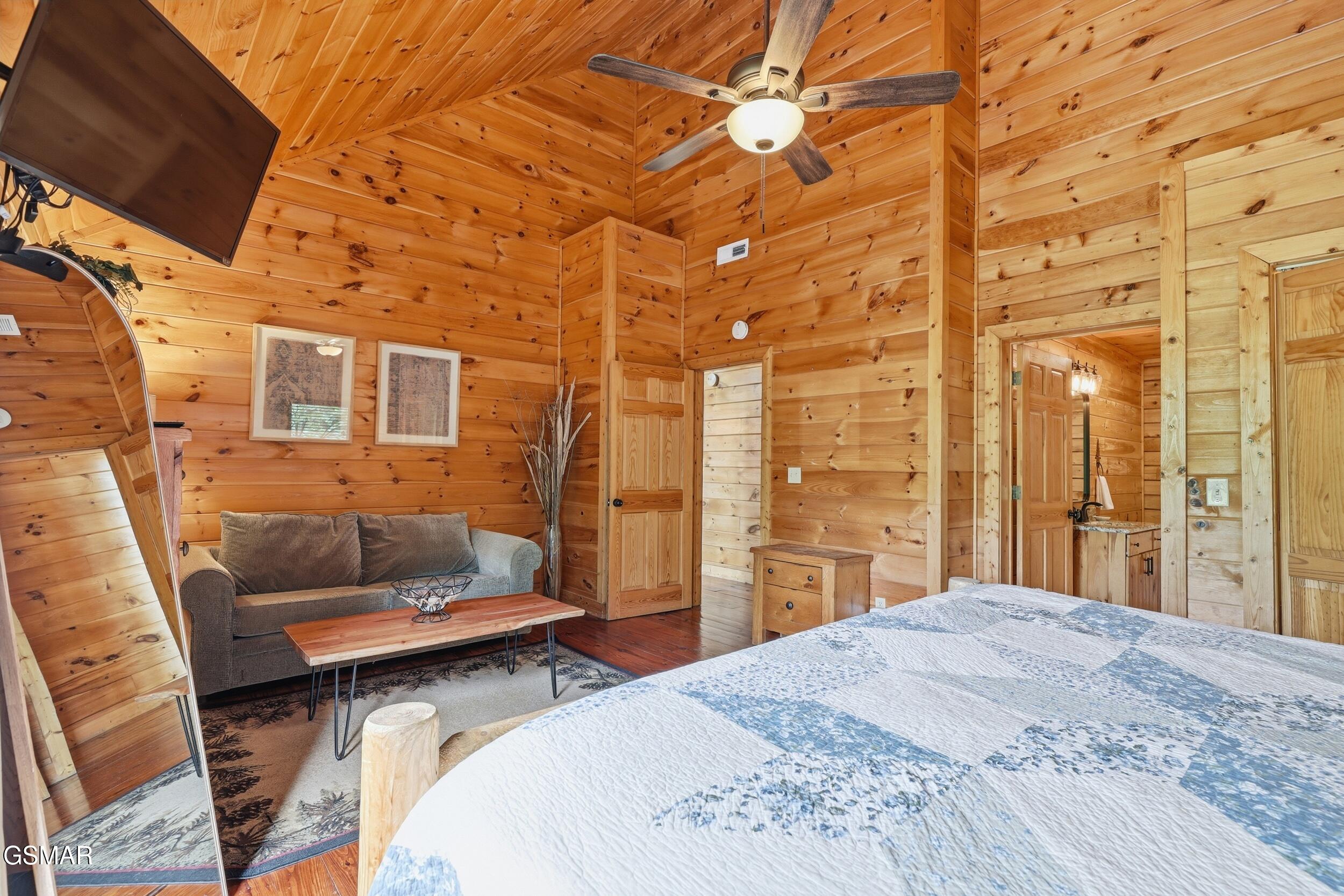 2920 Raven Fork Circle Sevierville TN 37876