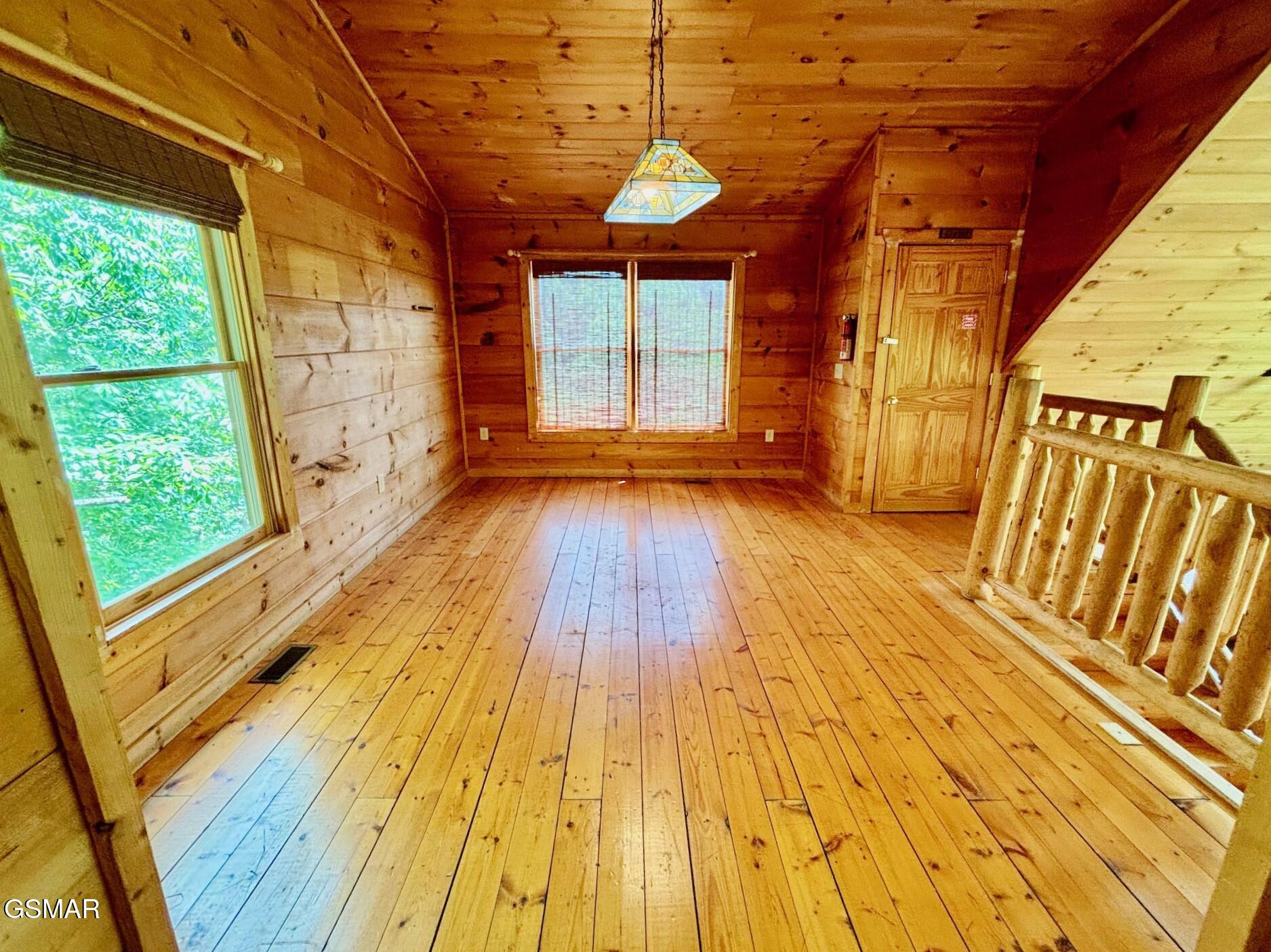 806 Ski View Lane Sevierville TN 37876