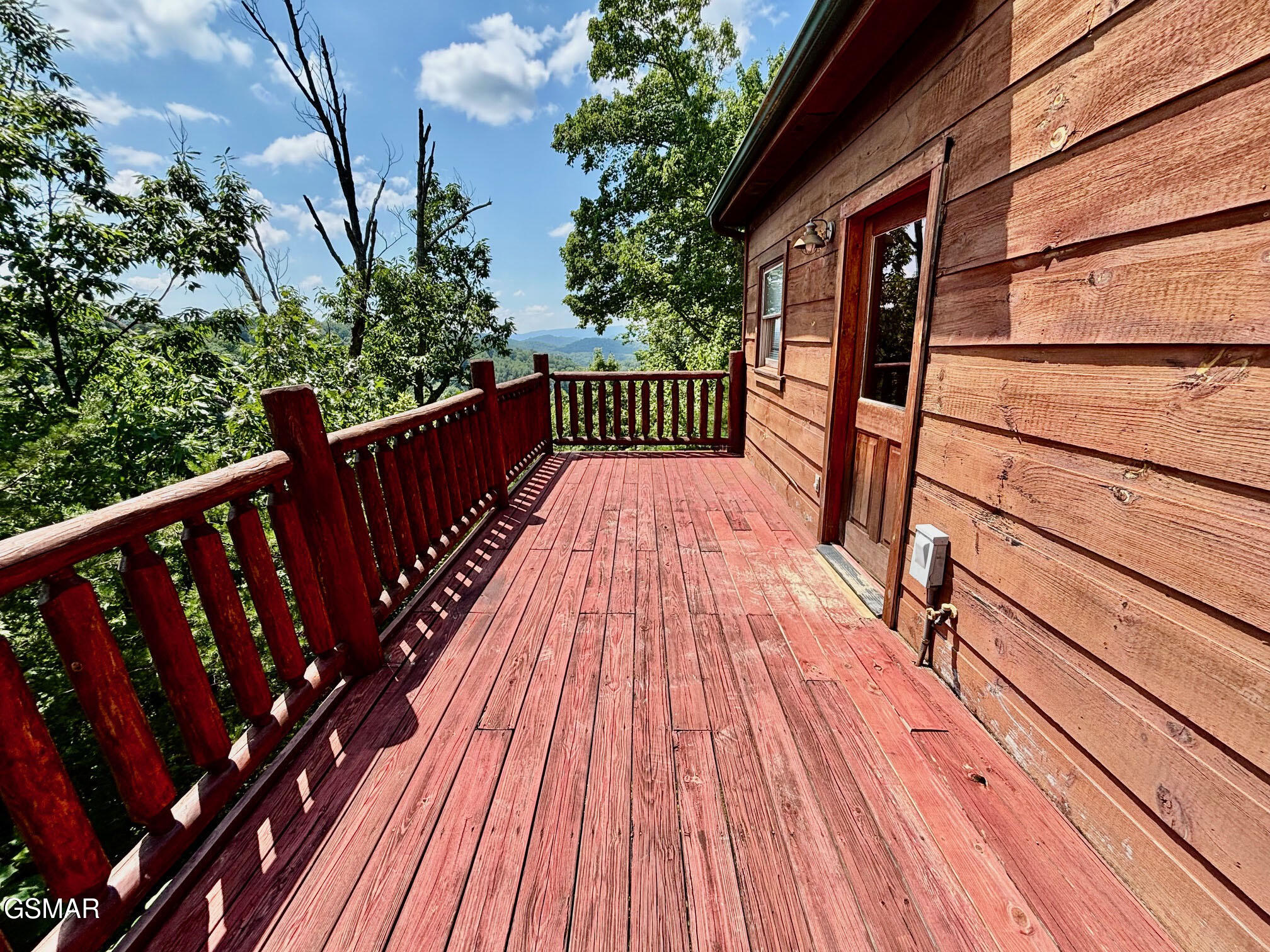806 Ski View Lane Sevierville TN 37876