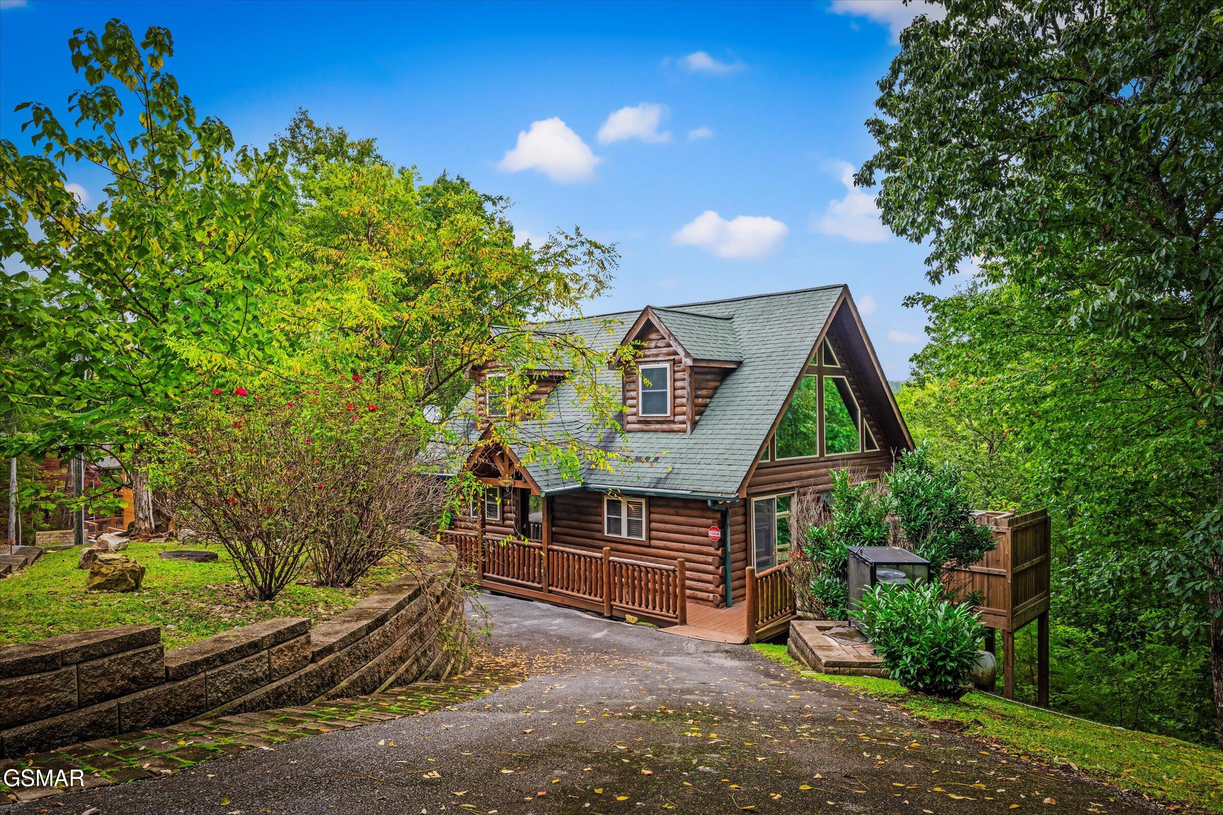 4160 Chamberlain Lane Sevierville TN 37862