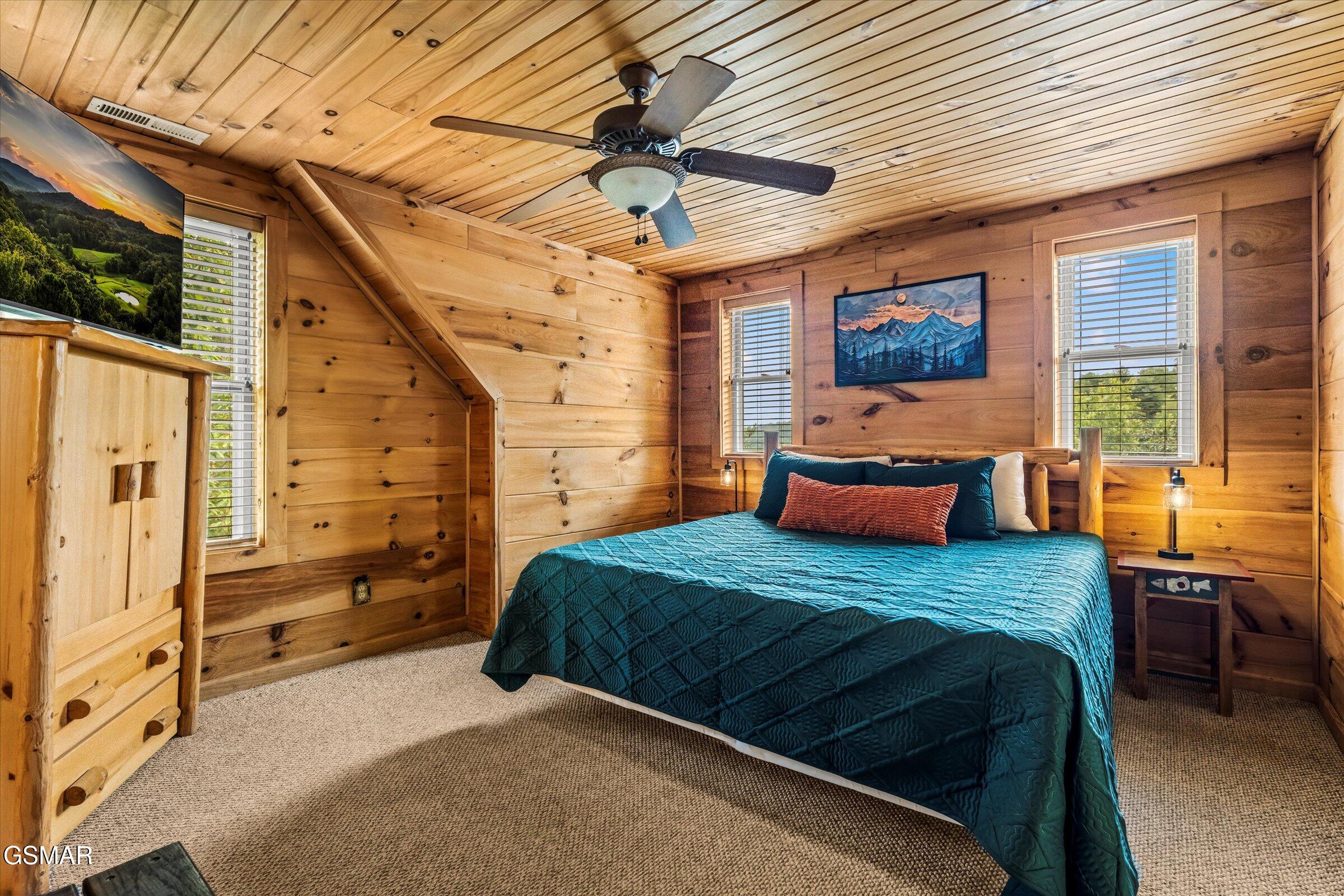 4160 Chamberlain Lane Sevierville TN 37862