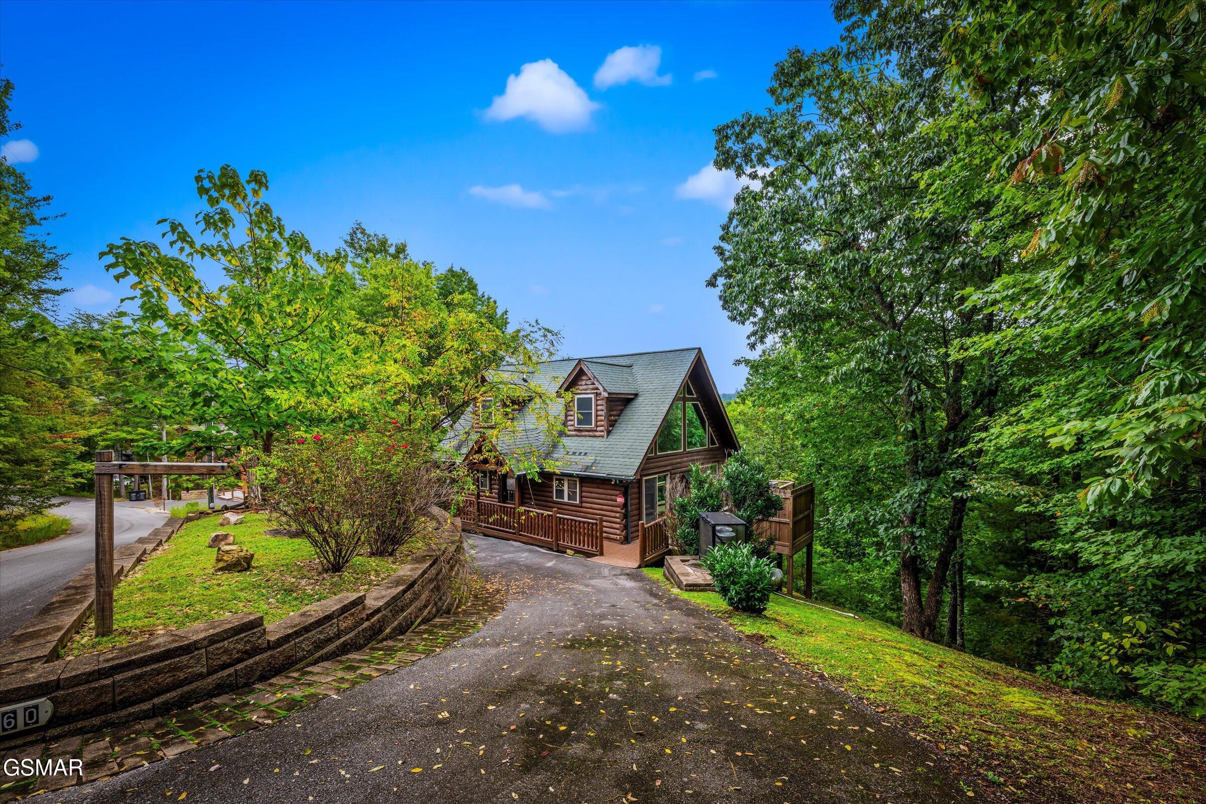 4160 Chamberlain Lane Sevierville TN 37862