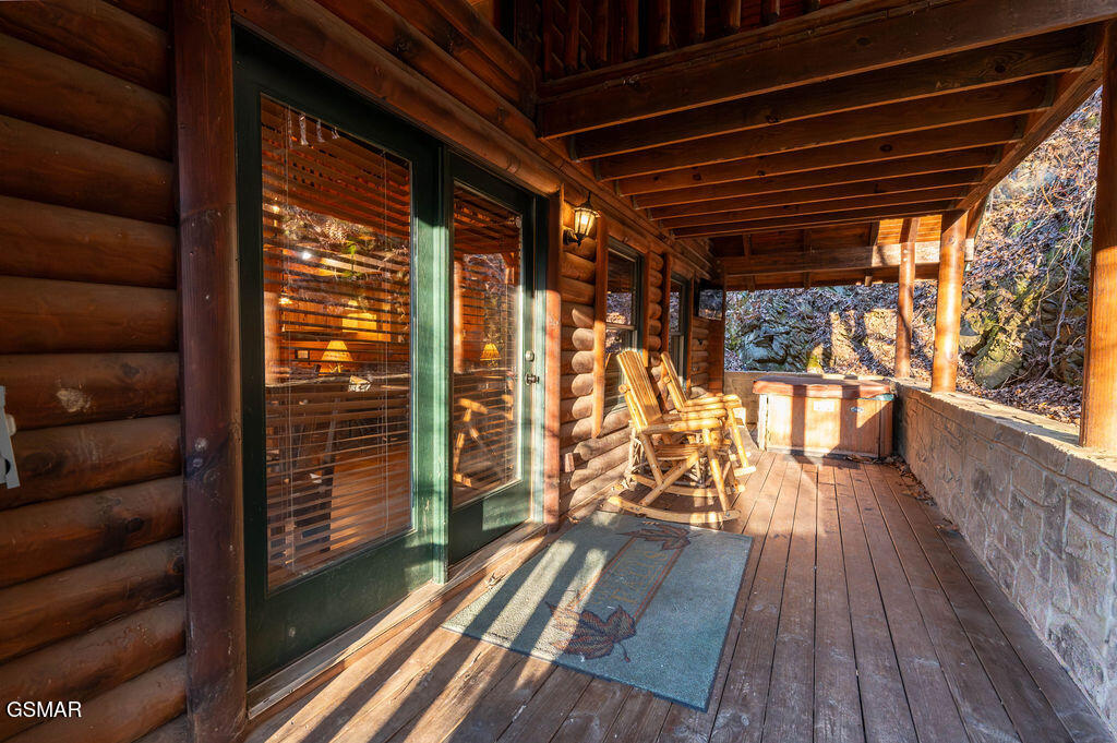 644 Gatlinburg Falls Way Gatlinburg TN 37738