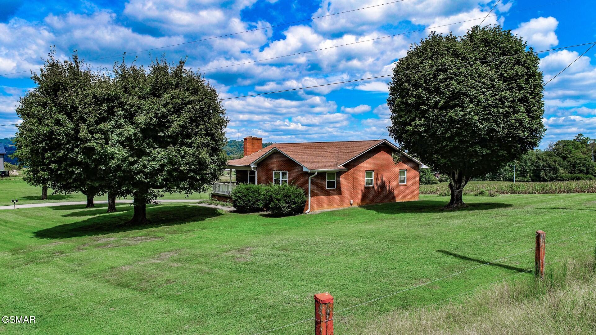 2754 Farm Road Jefferson City TN 37760