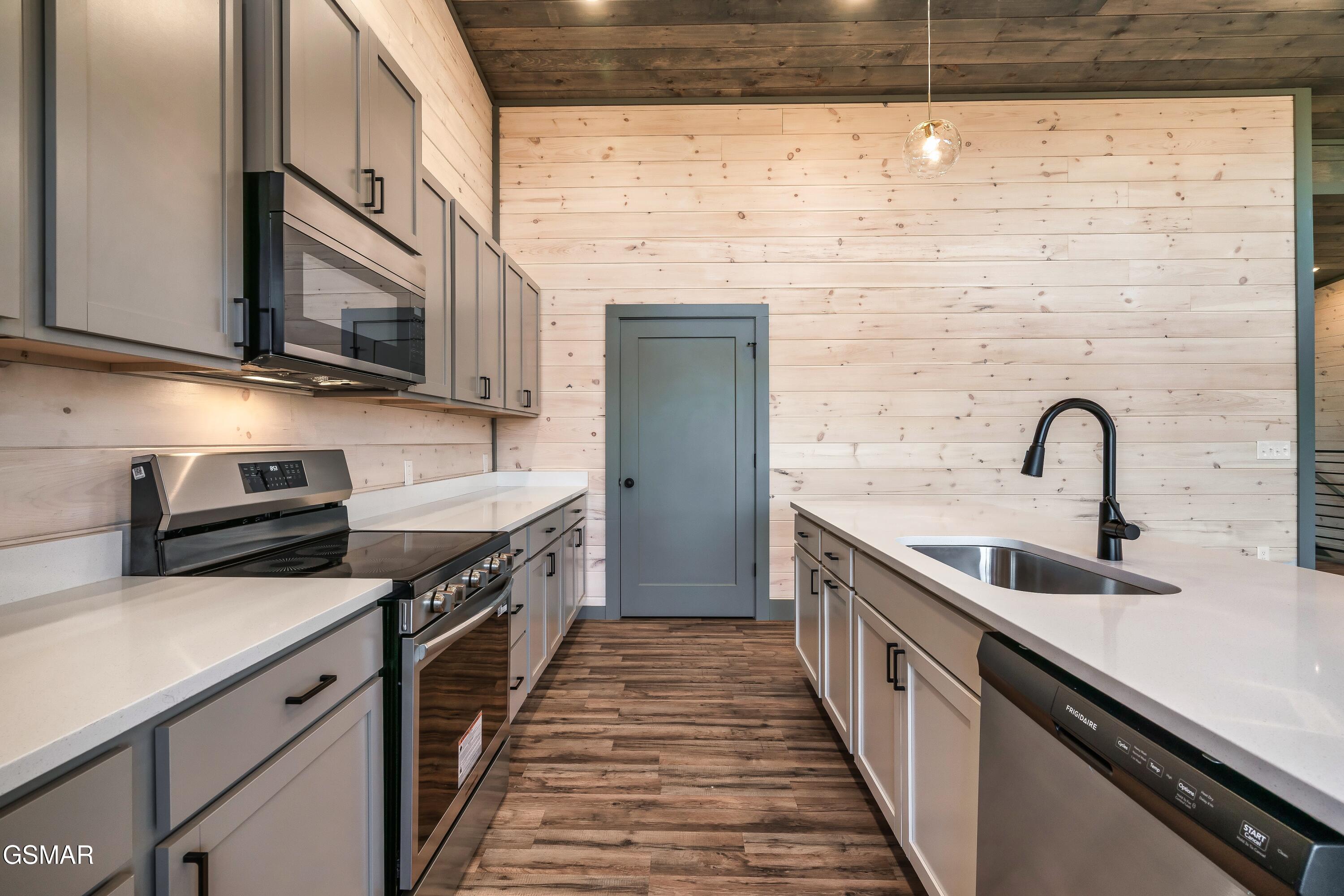 538 Tatum Rose Way Sevierville TN 37876