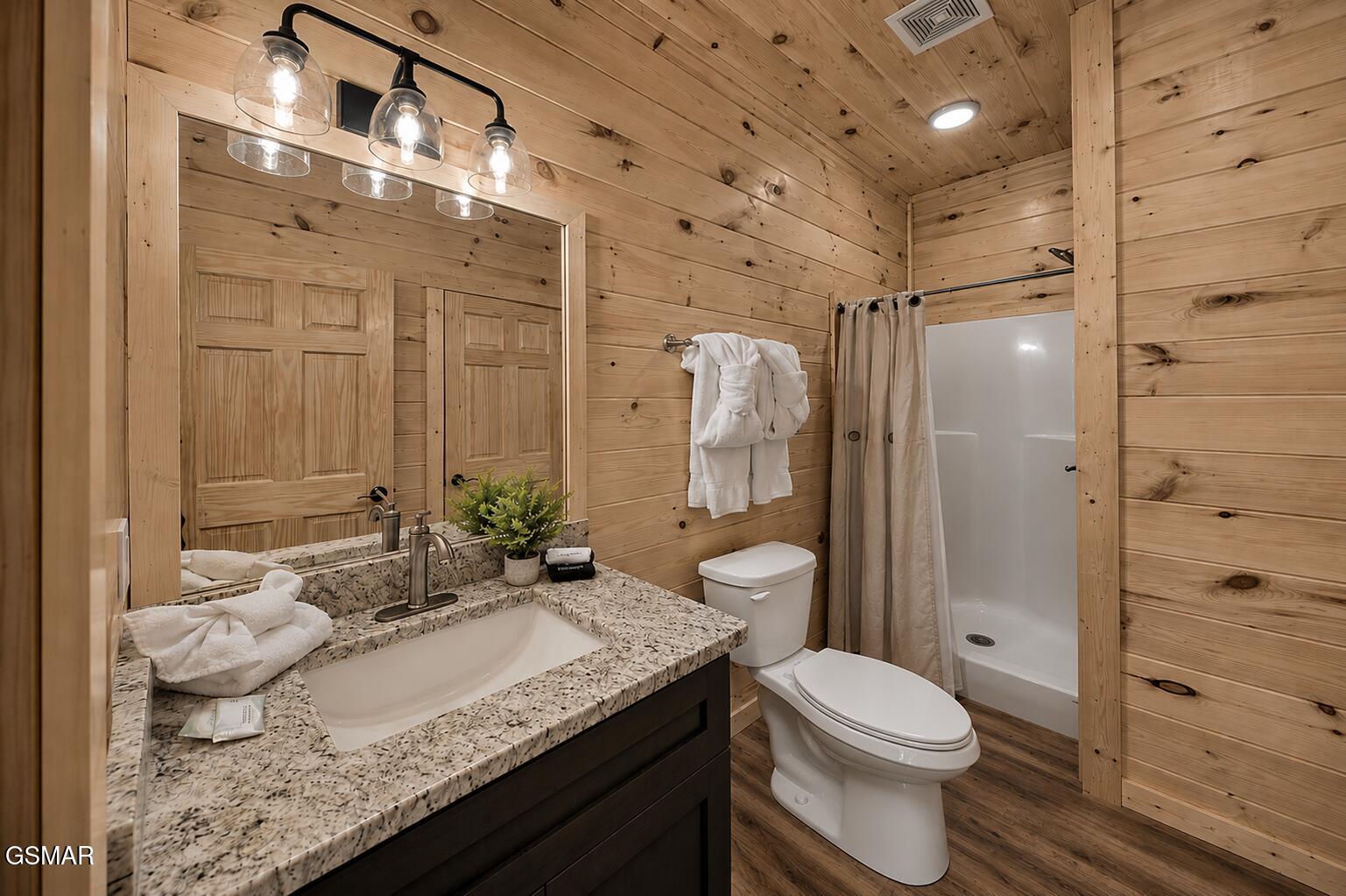 2252 Misty Shadows Drive Sevierville TN 37862