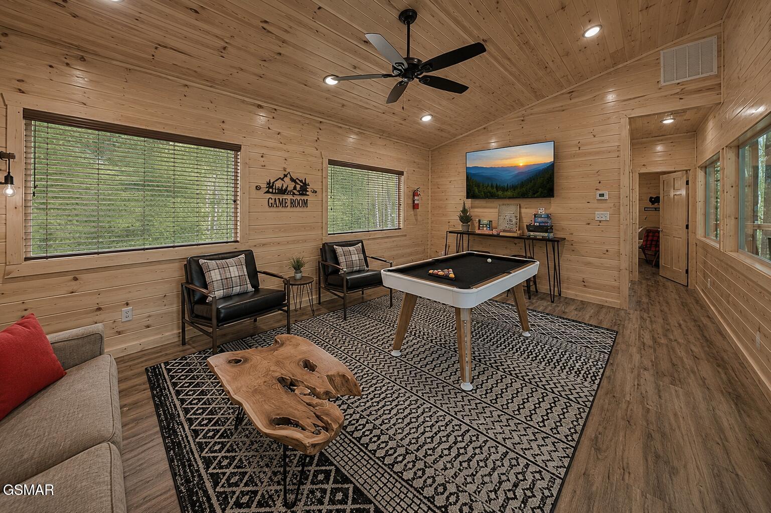 2252 Misty Shadows Drive Sevierville TN 37862