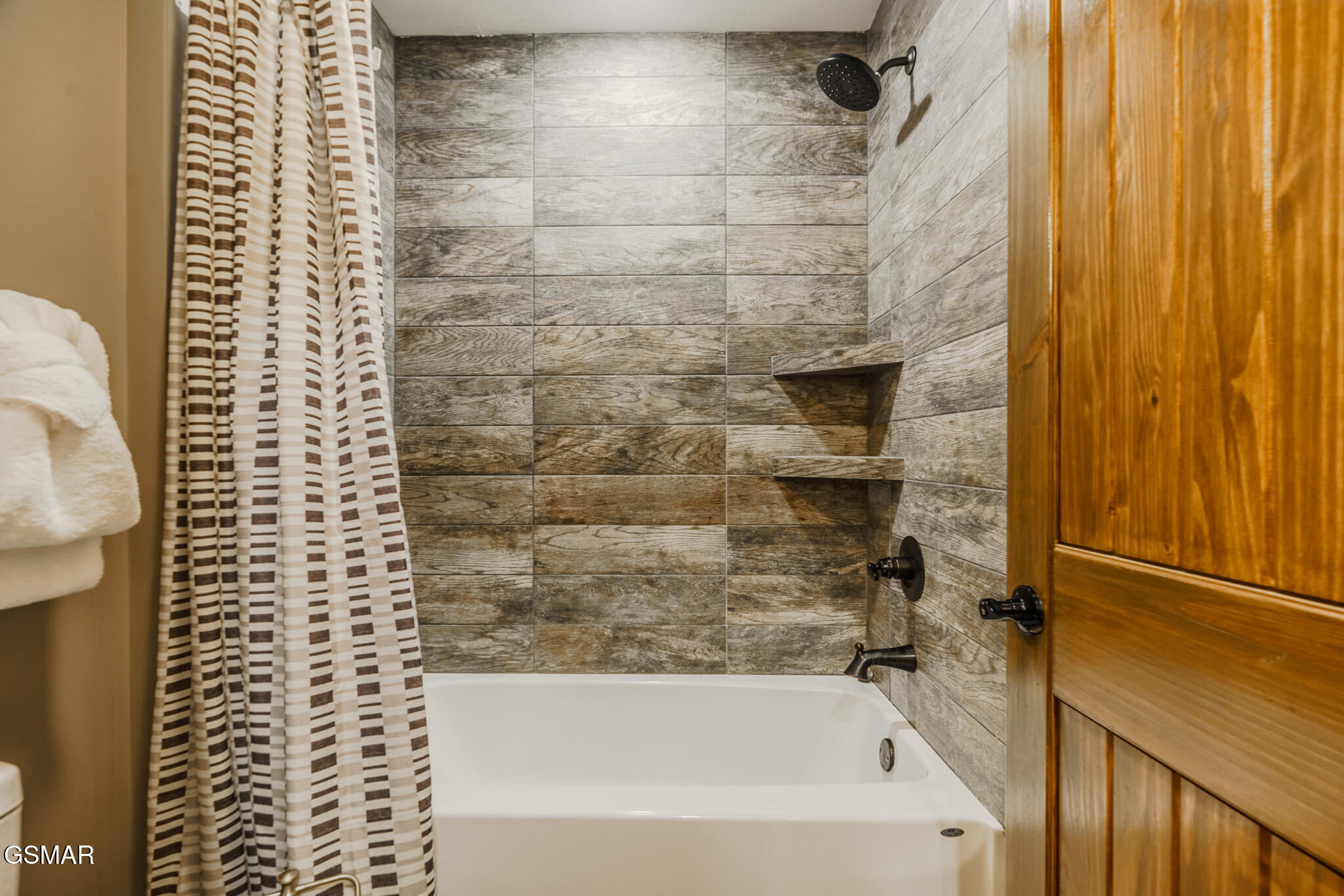 2927 Joyner Hills Lane Sevierville TN 37876