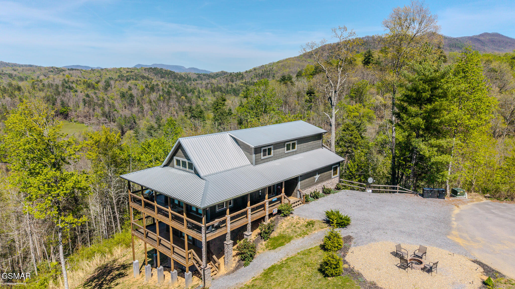 2927 Joyner Hills Lane Sevierville TN 37876