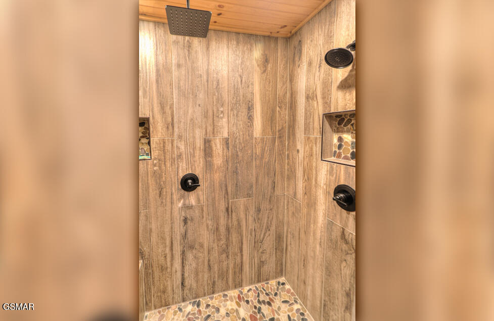 217 Oak Haven Way Sevierville TN 37876