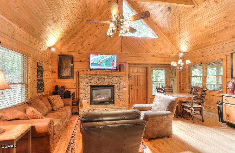 217 Oak Haven Way Sevierville TN 37876