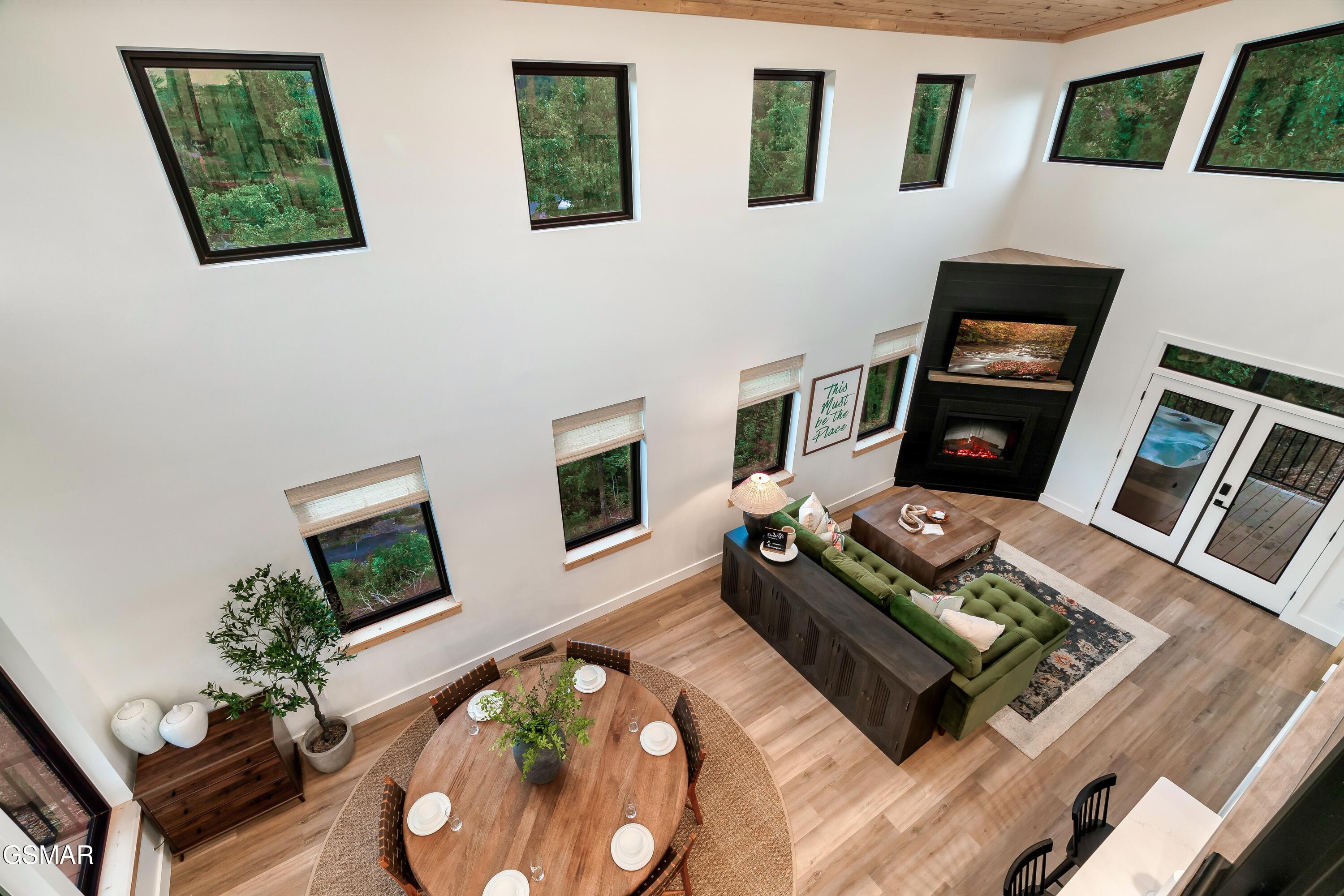 1665 Paulas Huskey Circle Sevierville TN 37876