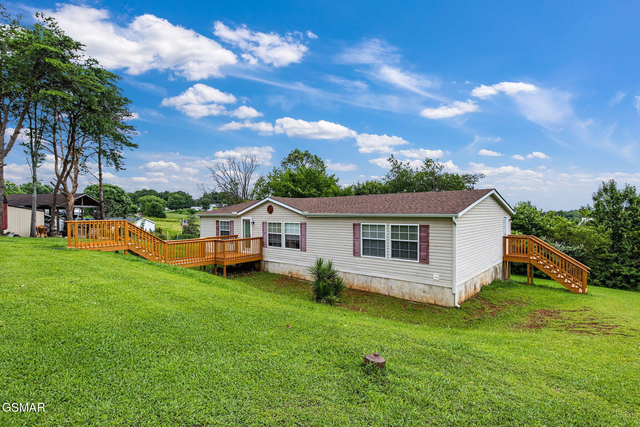802 Holbert Lane Kodak TN 37764