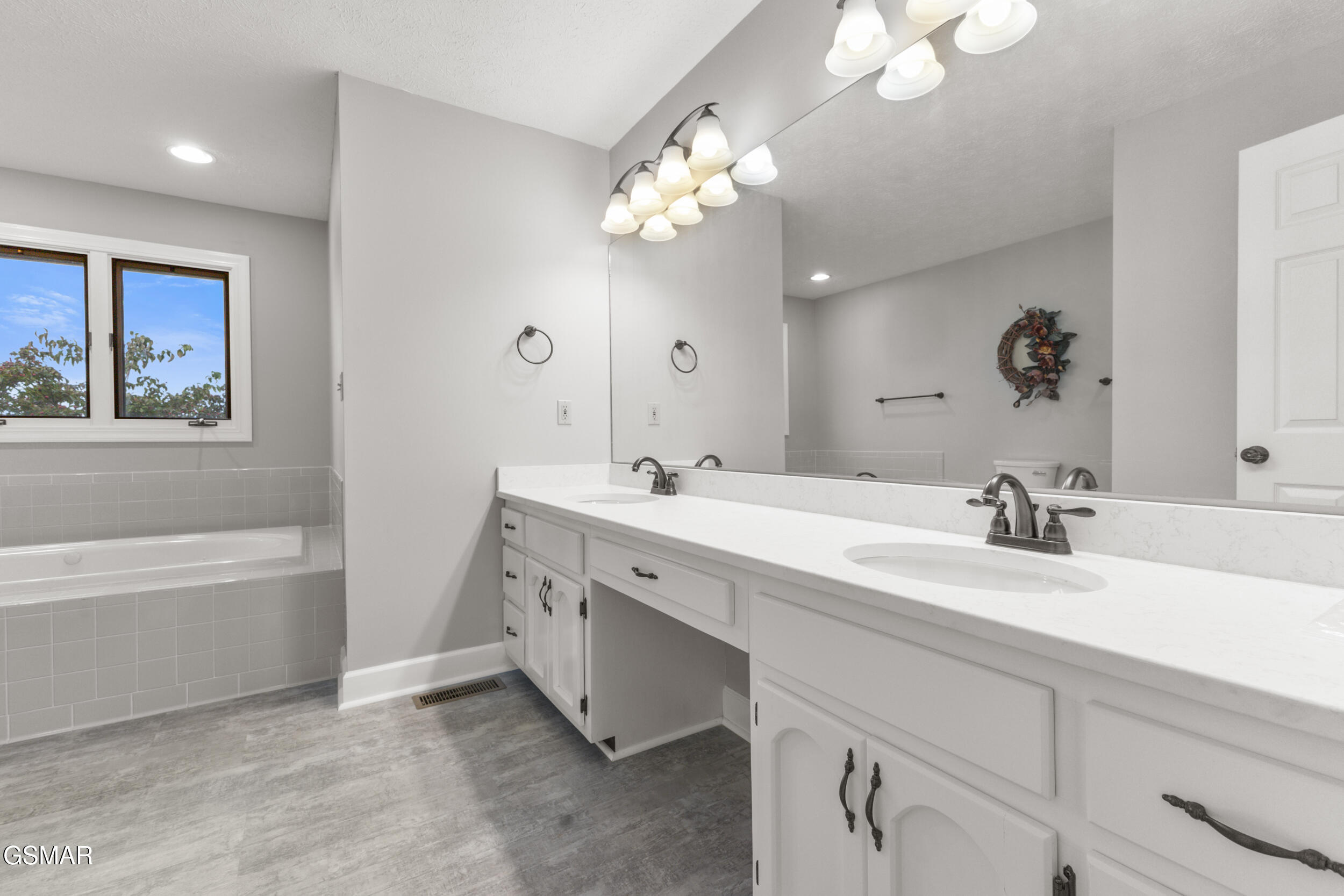 4801 Harbor Drive Morristown TN 37814