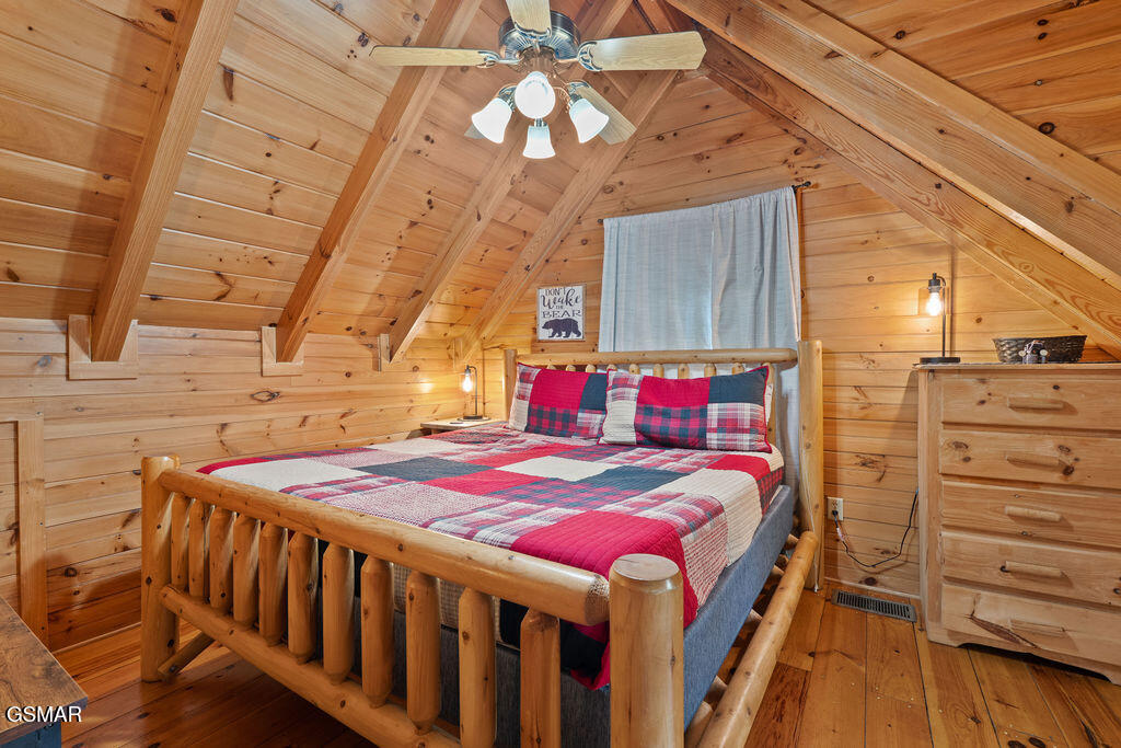 3319 Covered Bridge Way Sevierville TN 37862