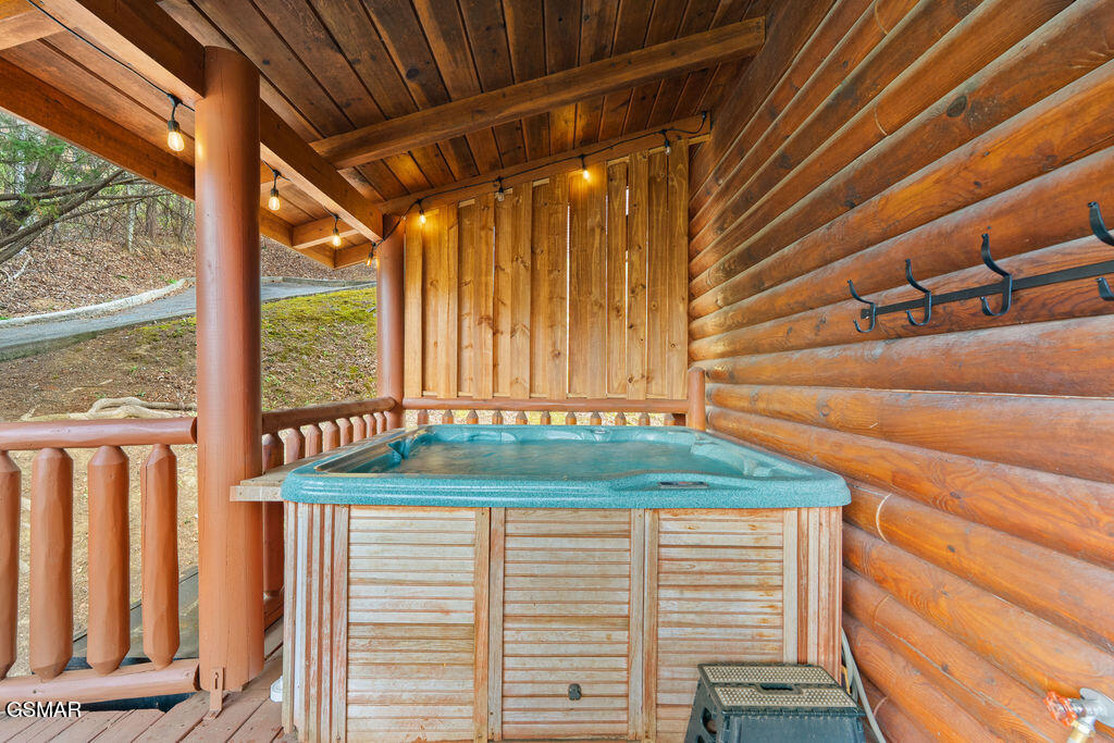 3319 Covered Bridge Way Sevierville TN 37862