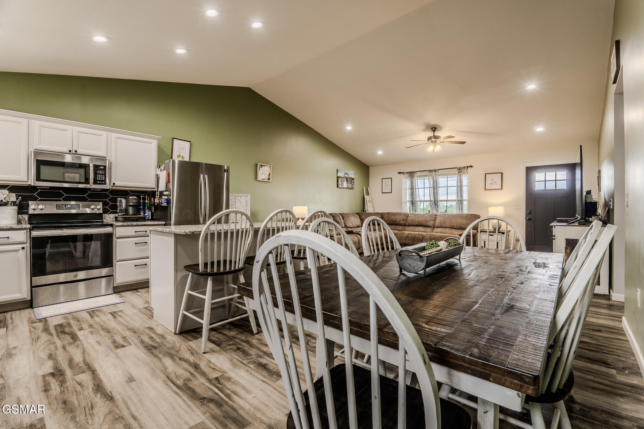 2713 Lucille Avenue Kodak TN 37764