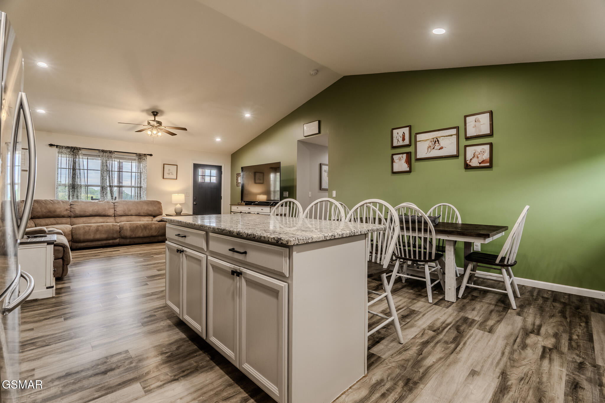 2713 Lucille Avenue Kodak TN 37764