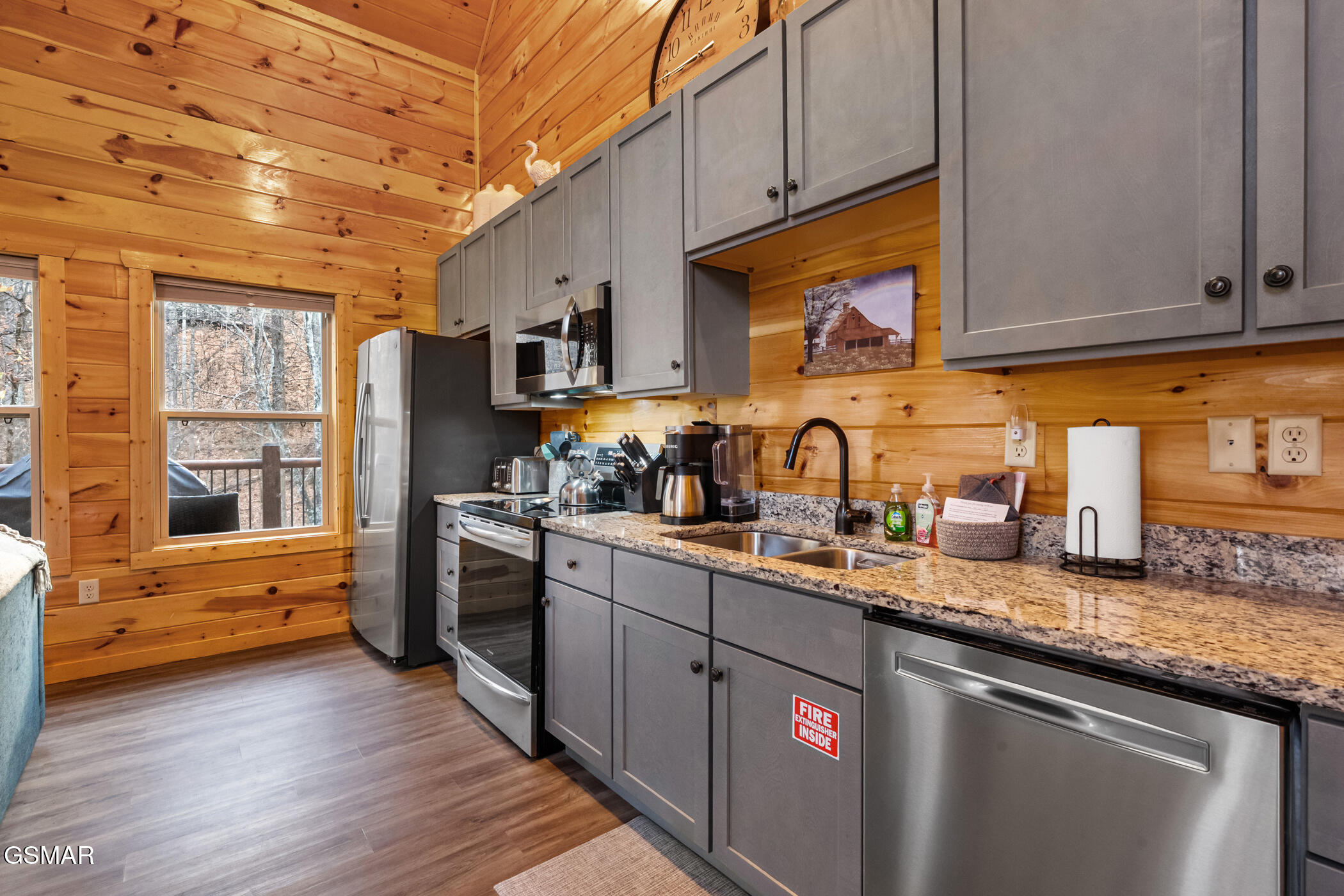 2441 Cedar Pass Sevierville TN 37876