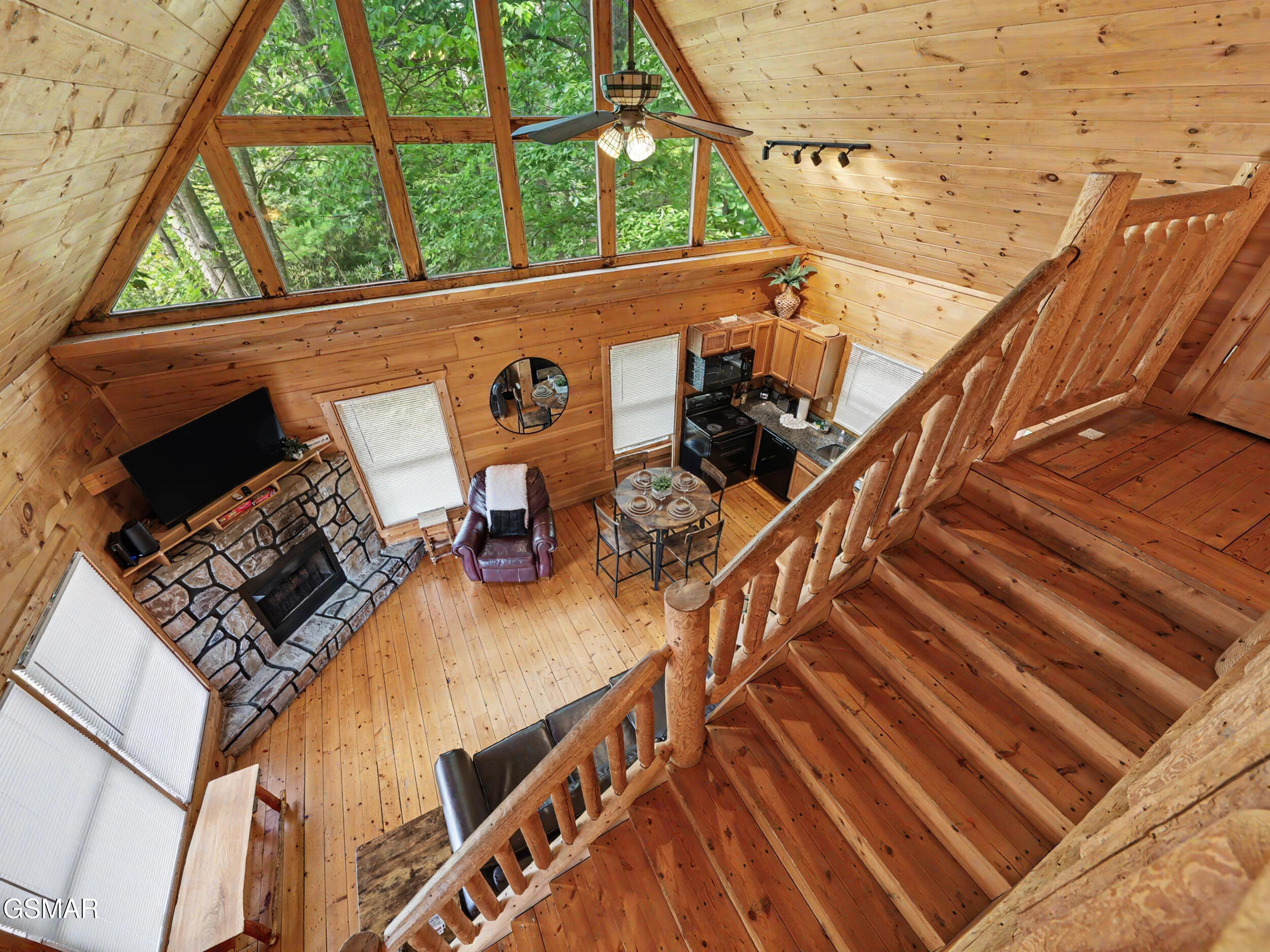 2434 N North School House Gap Road Sevierville TN 37876